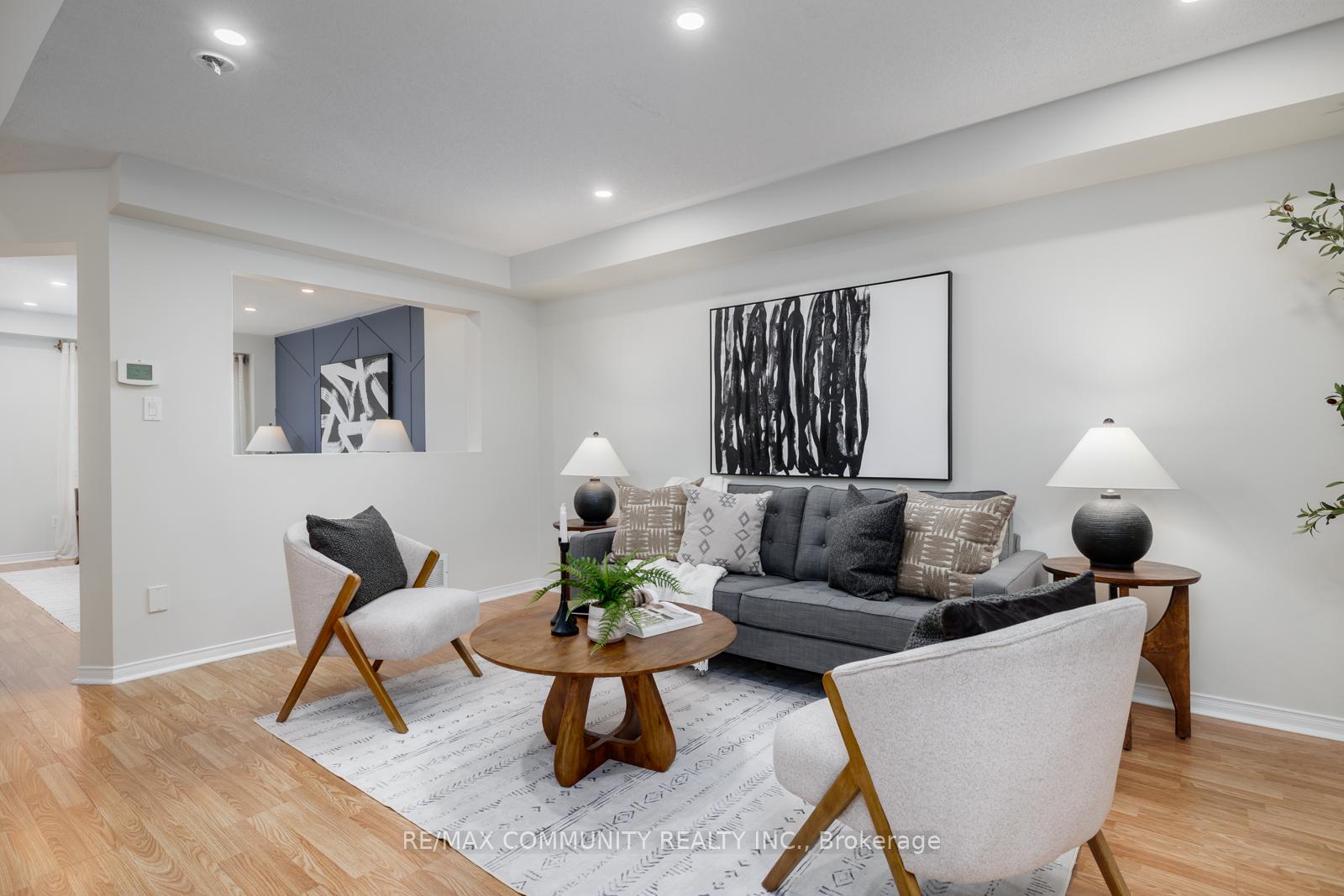 Photo 5 of 23 Beadle Drive, Ajax, South East — HOMEH