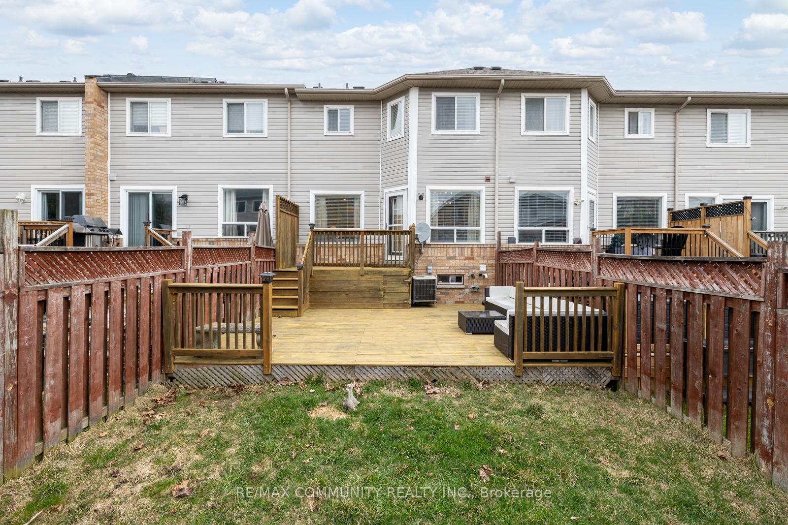 Photo 32 of 23 Beadle Drive, Ajax, South East — HOMEH