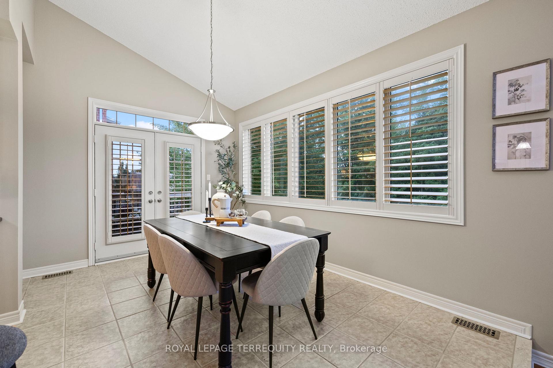 Photo 15 of 55 Splendor Drive, Whitby, Williamsburg — HOMEH