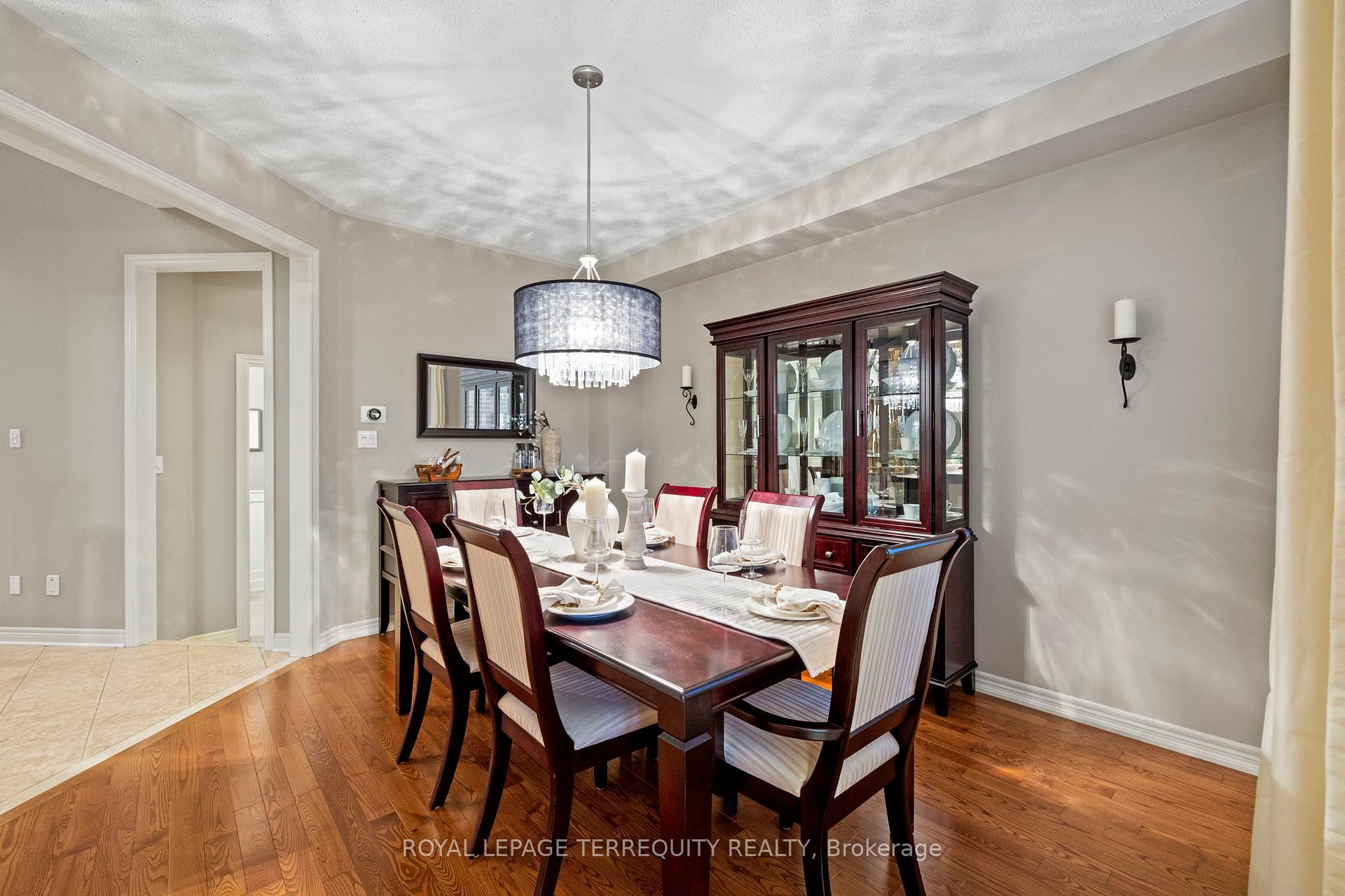 Photo 22 of 55 Splendor Drive, Whitby, Williamsburg — HOMEH