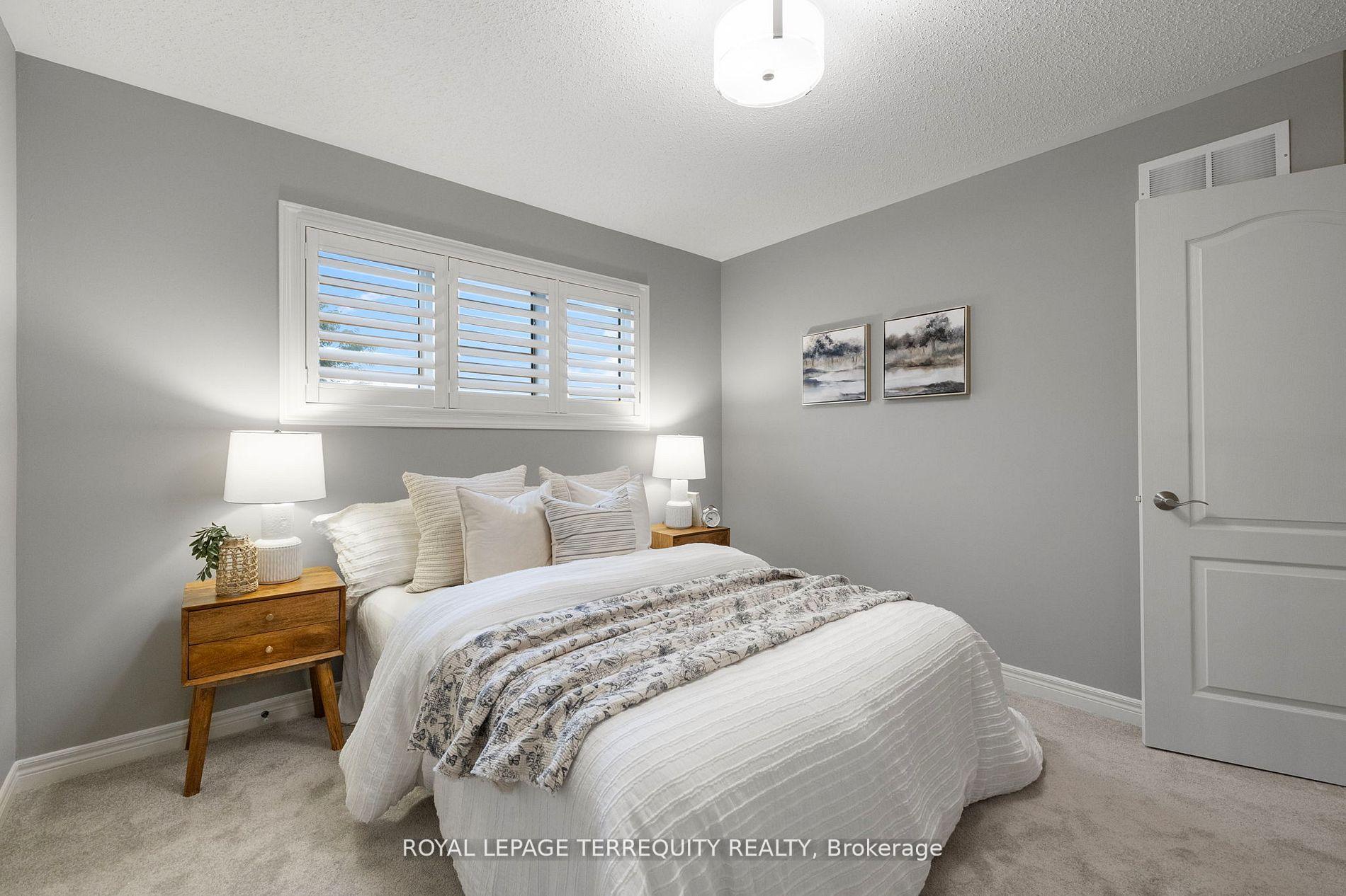Photo 31 of 55 Splendor Drive, Whitby, Williamsburg — HOMEH