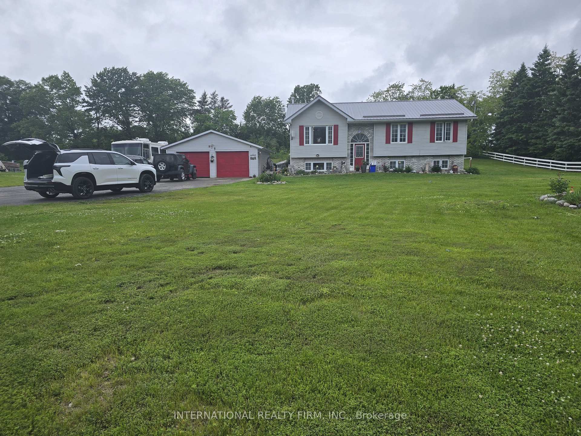 Photo 4 of 878 County Rd 5 S, Quinte West, Murray Ward — HOMEH