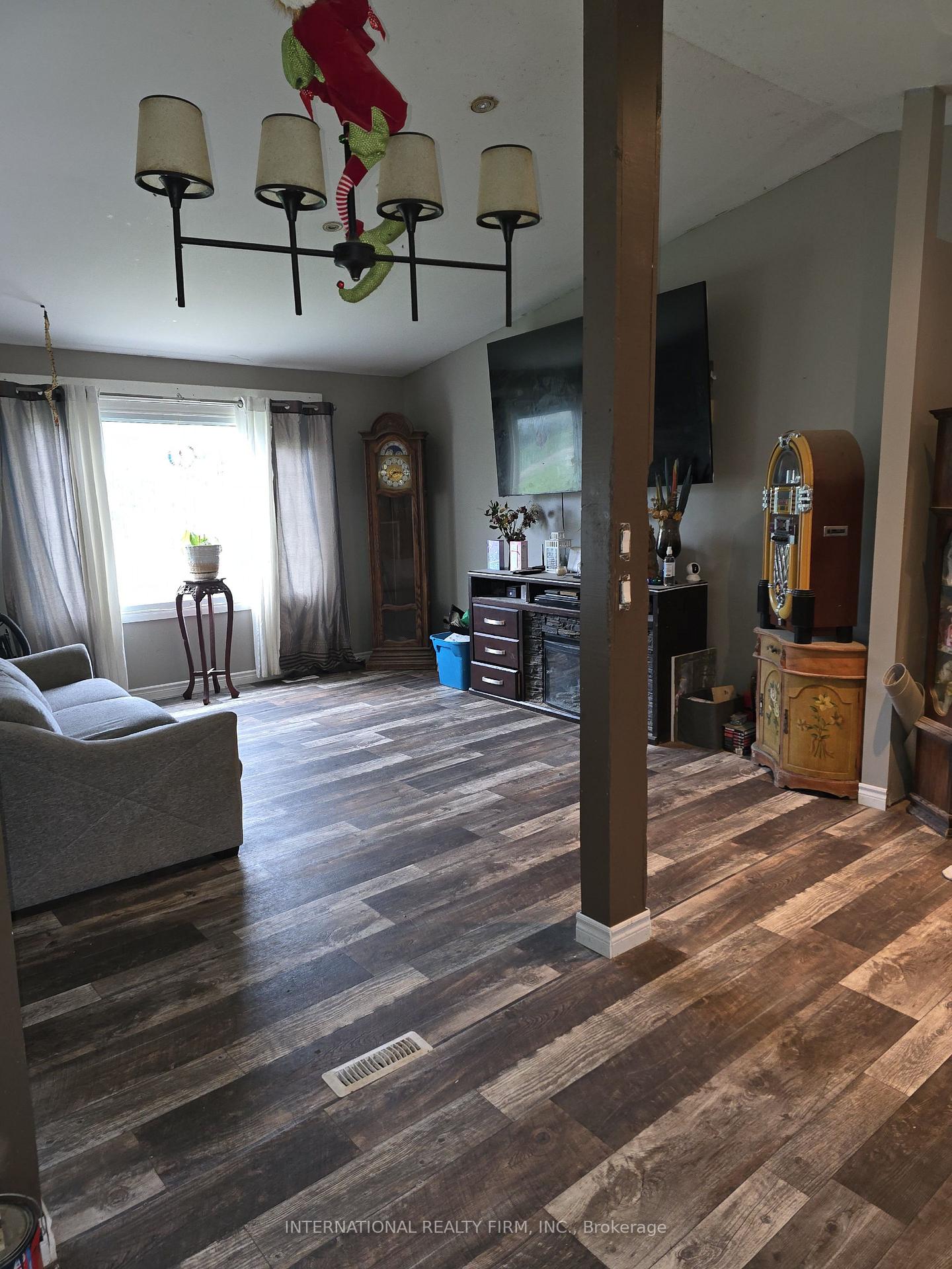 Photo 8 of 878 County Rd 5 S, Quinte West, Murray Ward — HOMEH