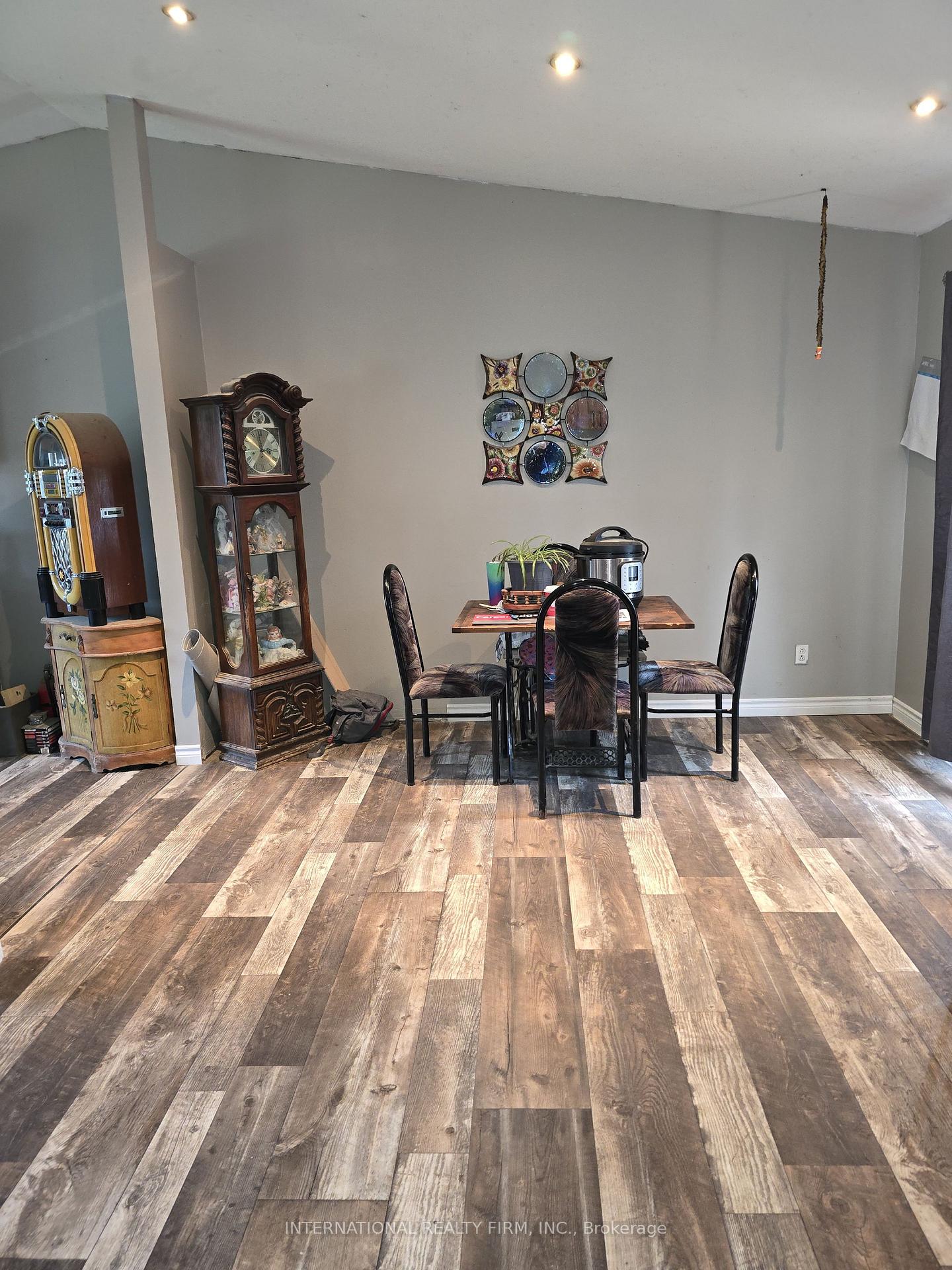 Photo 9 of 878 County Rd 5 S, Quinte West, Murray Ward — HOMEH