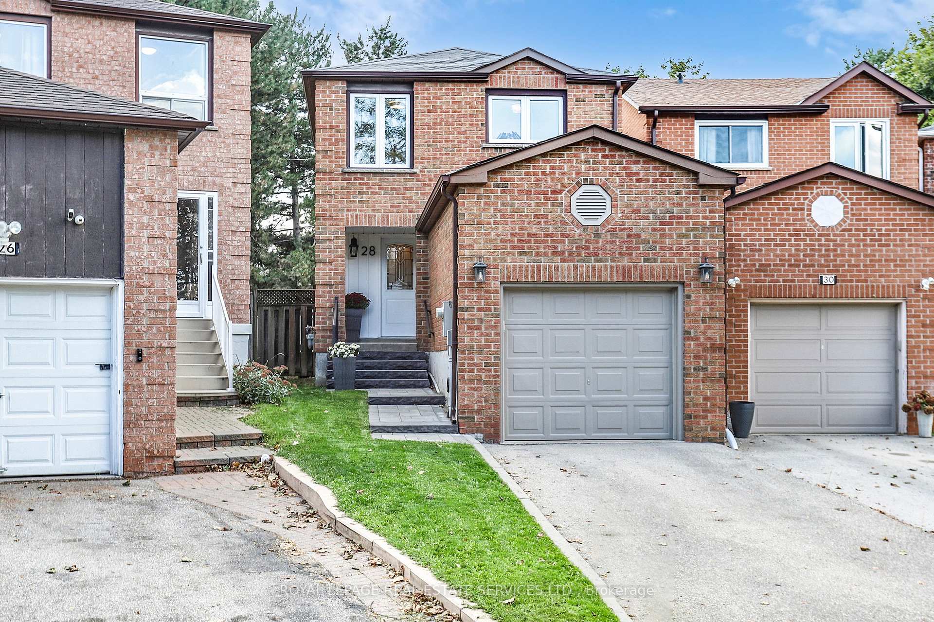 Photo 1 of 28 Rejane Crescent, Vaughan, Crestwood-Springfarm-Yorkhill — HOMEH