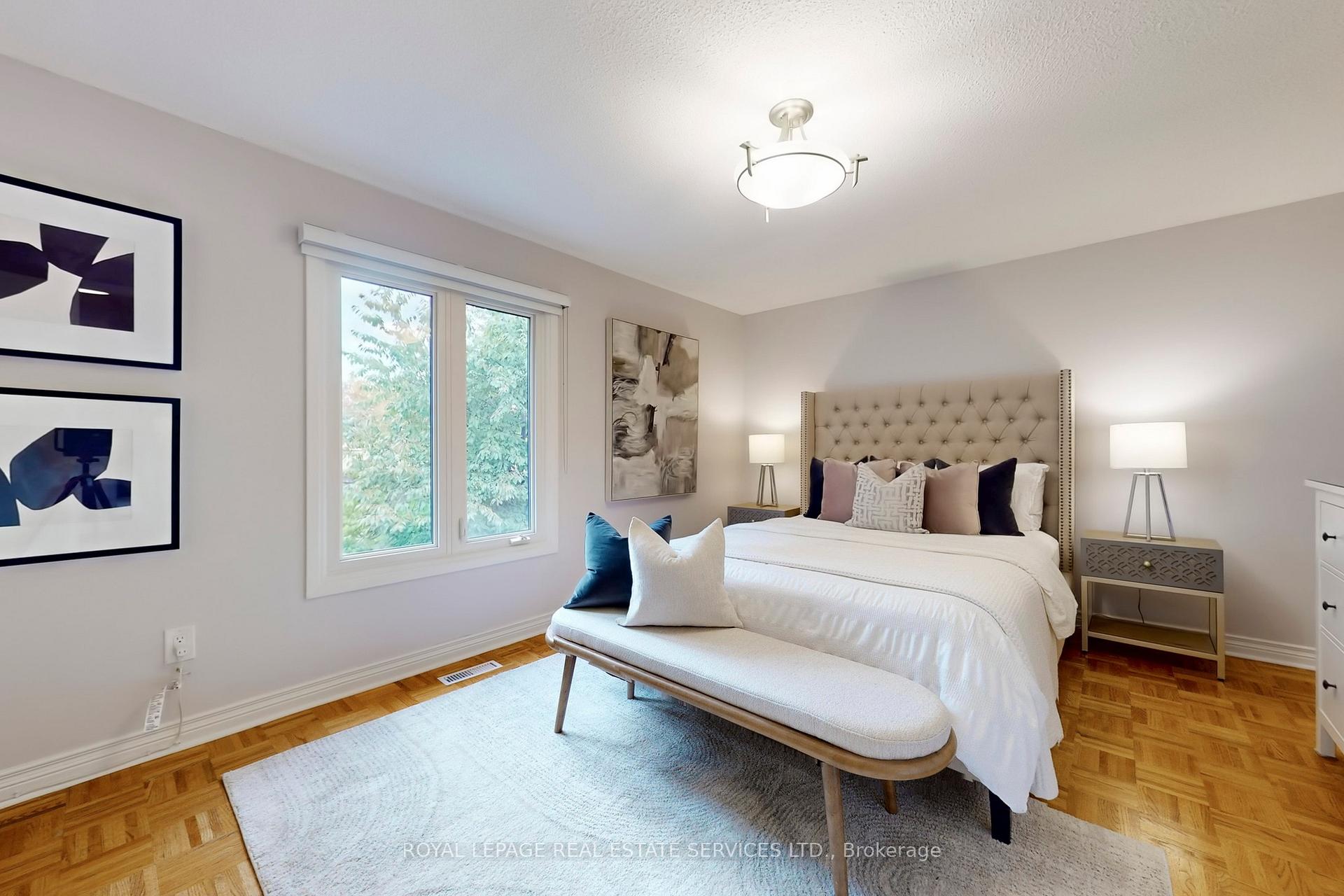Photo 18 of 28 Rejane Crescent, Vaughan, Crestwood-Springfarm-Yorkhill — HOMEH