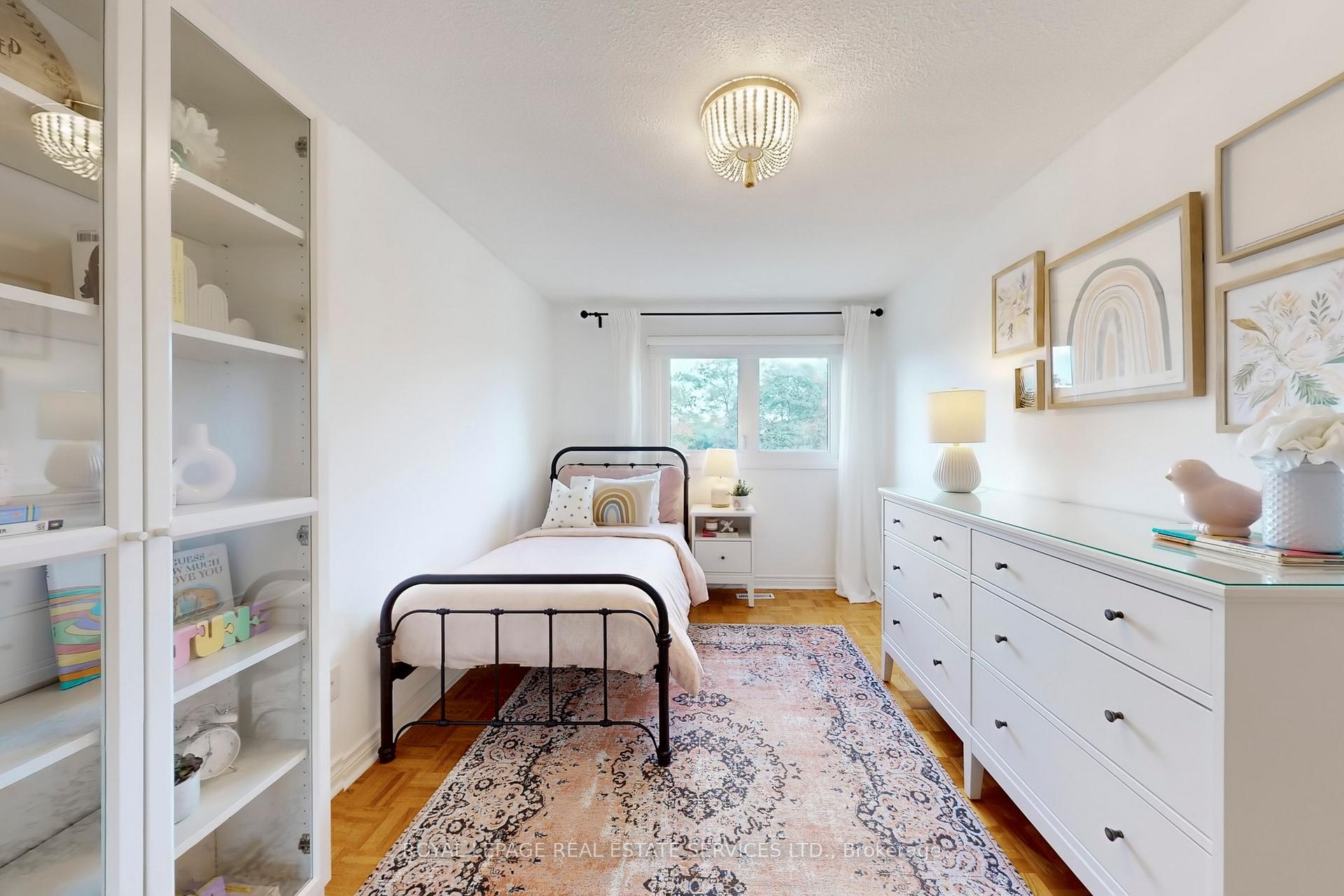 Photo 21 of 28 Rejane Crescent, Vaughan, Crestwood-Springfarm-Yorkhill — HOMEH