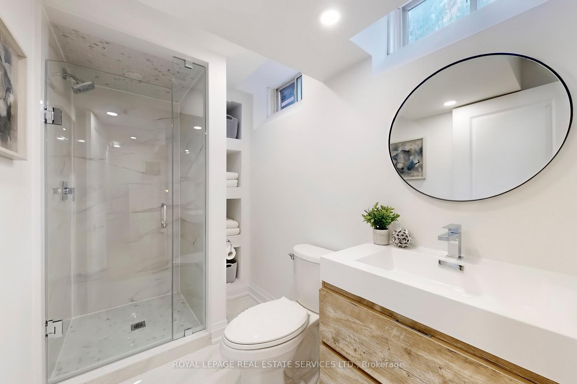 Photo 29 of 28 Rejane Crescent, Vaughan, Crestwood-Springfarm-Yorkhill — HOMEH