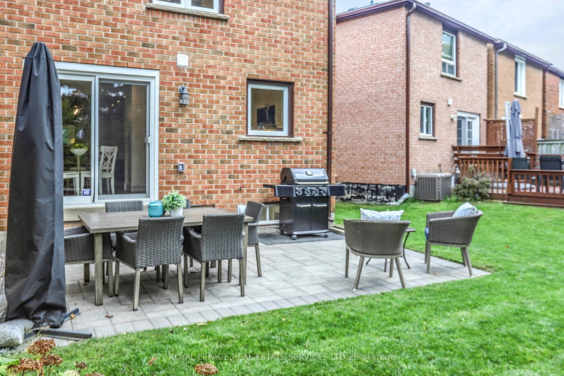 Photo 34 of 28 Rejane Crescent, Vaughan, Crestwood-Springfarm-Yorkhill — HOMEH