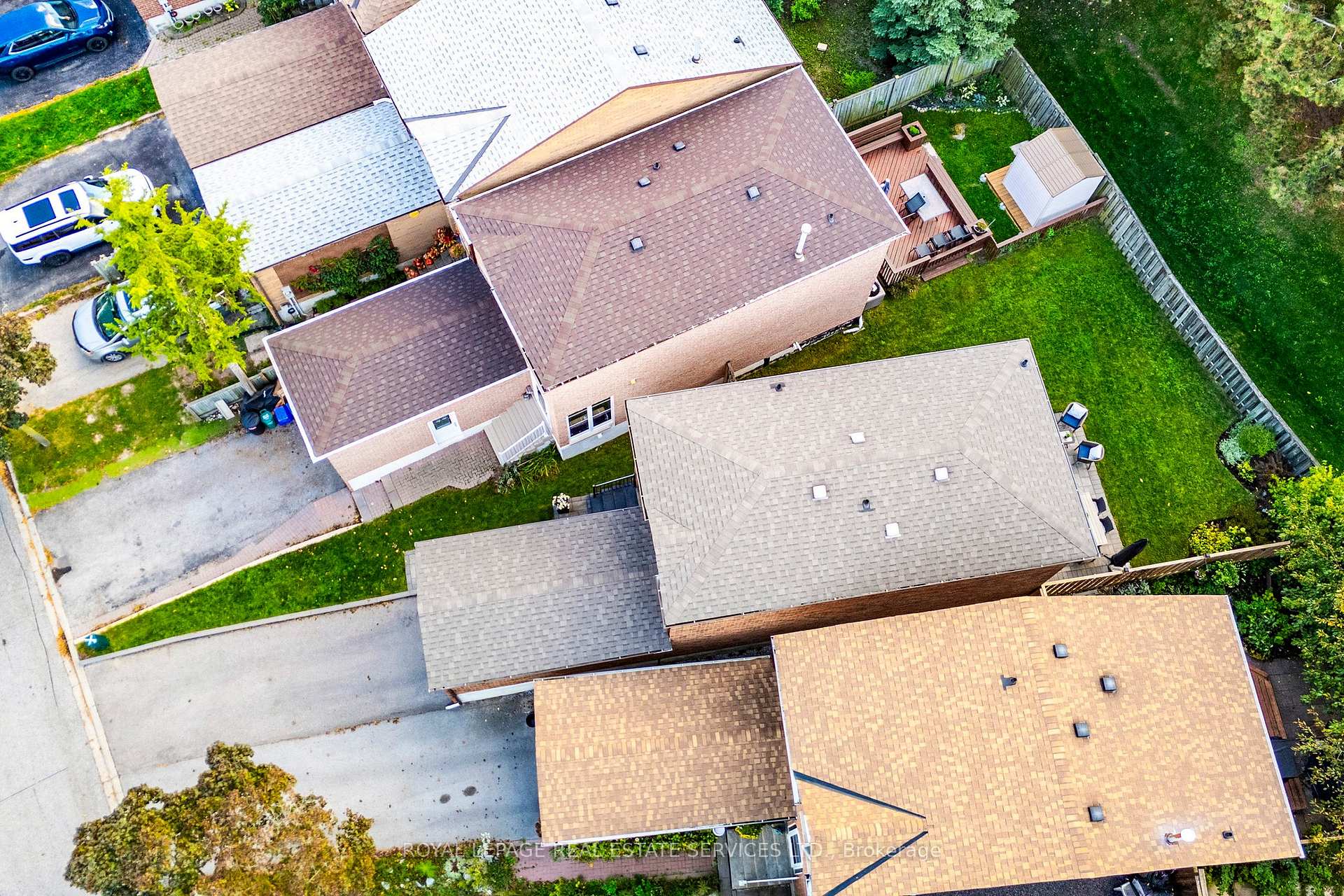 Photo 38 of 28 Rejane Crescent, Vaughan, Crestwood-Springfarm-Yorkhill — HOMEH