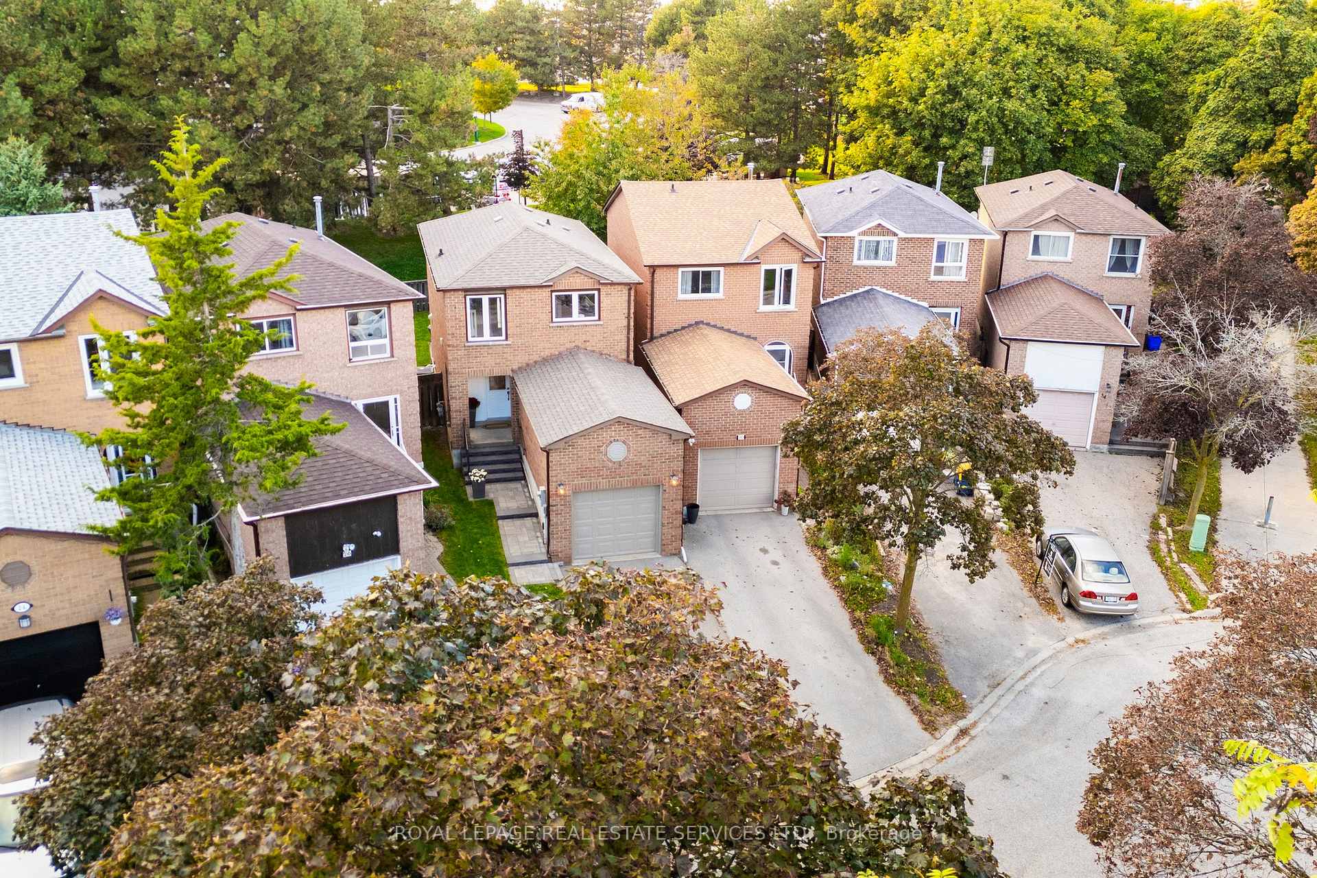 Photo 40 of 28 Rejane Crescent, Vaughan, Crestwood-Springfarm-Yorkhill — HOMEH