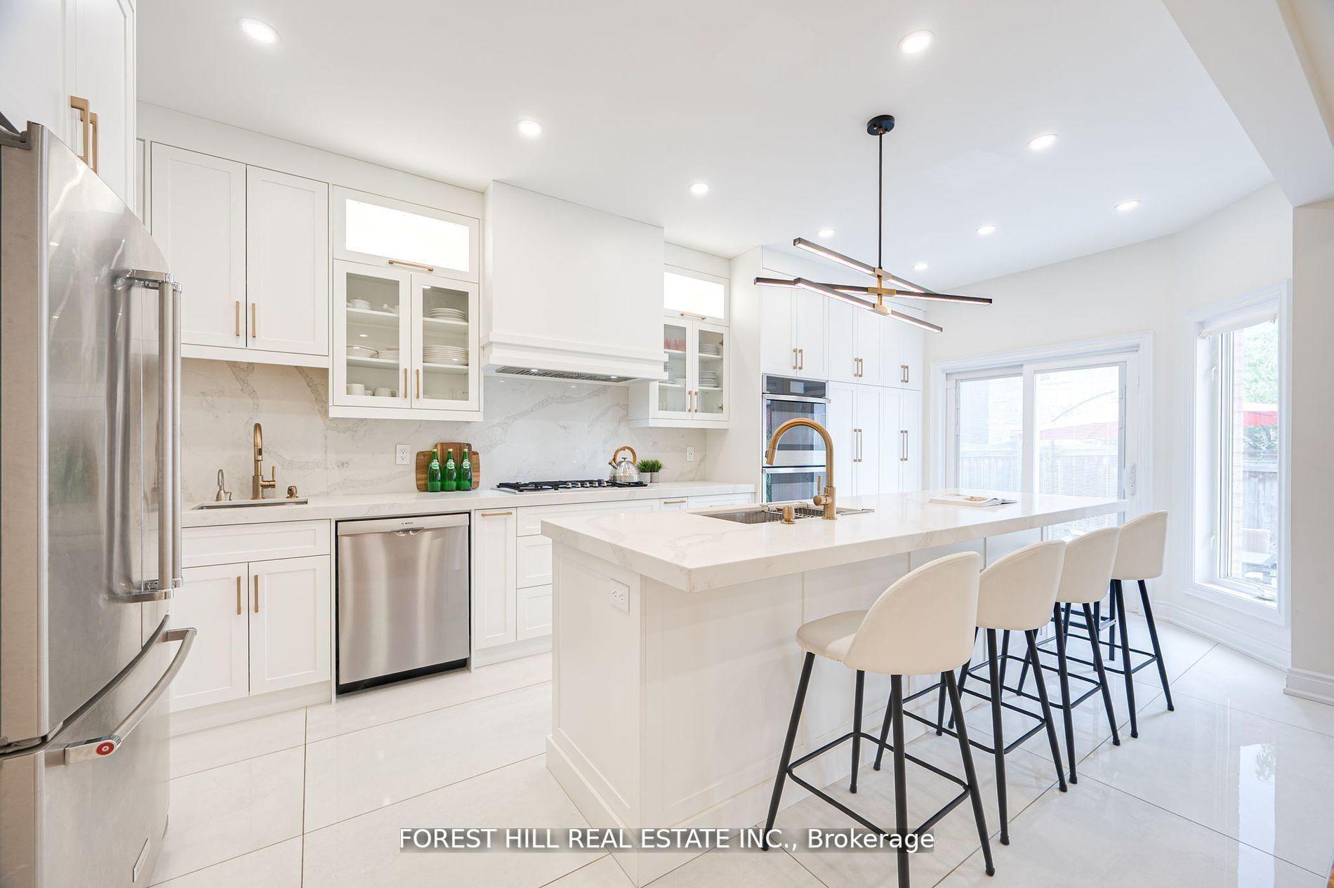 Photo 8 of 486 Apple Blossom Drive, Vaughan, Patterson — HOMEH