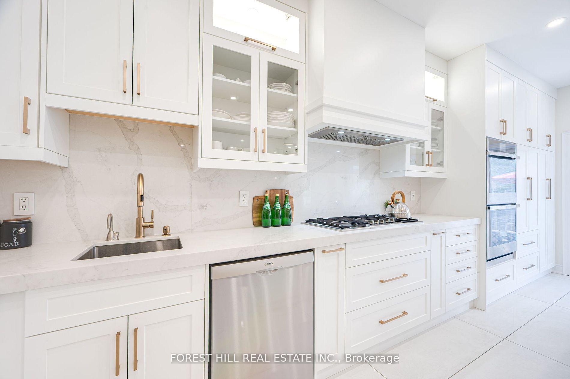 Photo 10 of 486 Apple Blossom Drive, Vaughan, Patterson — HOMEH