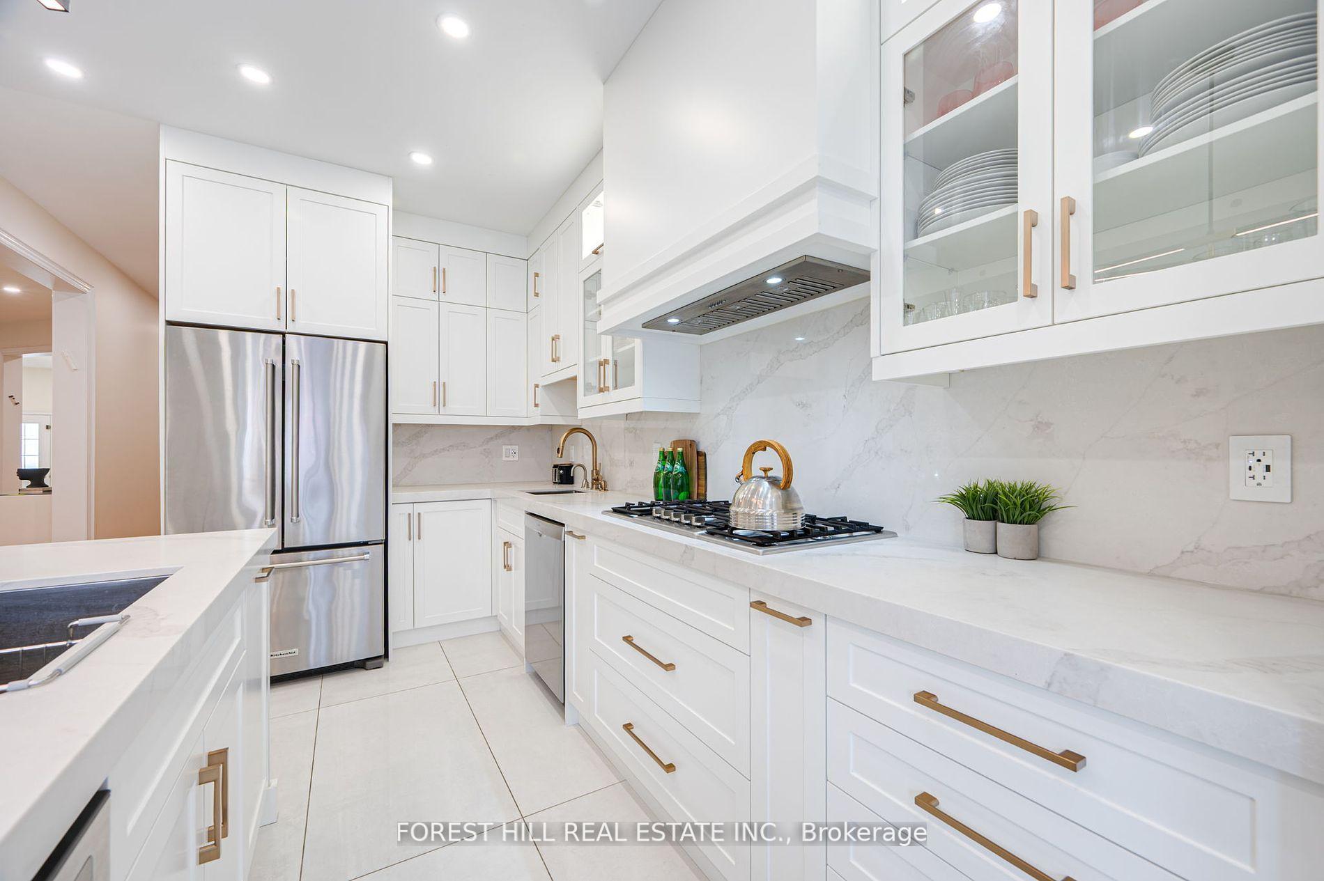 Photo 11 of 486 Apple Blossom Drive, Vaughan, Patterson — HOMEH