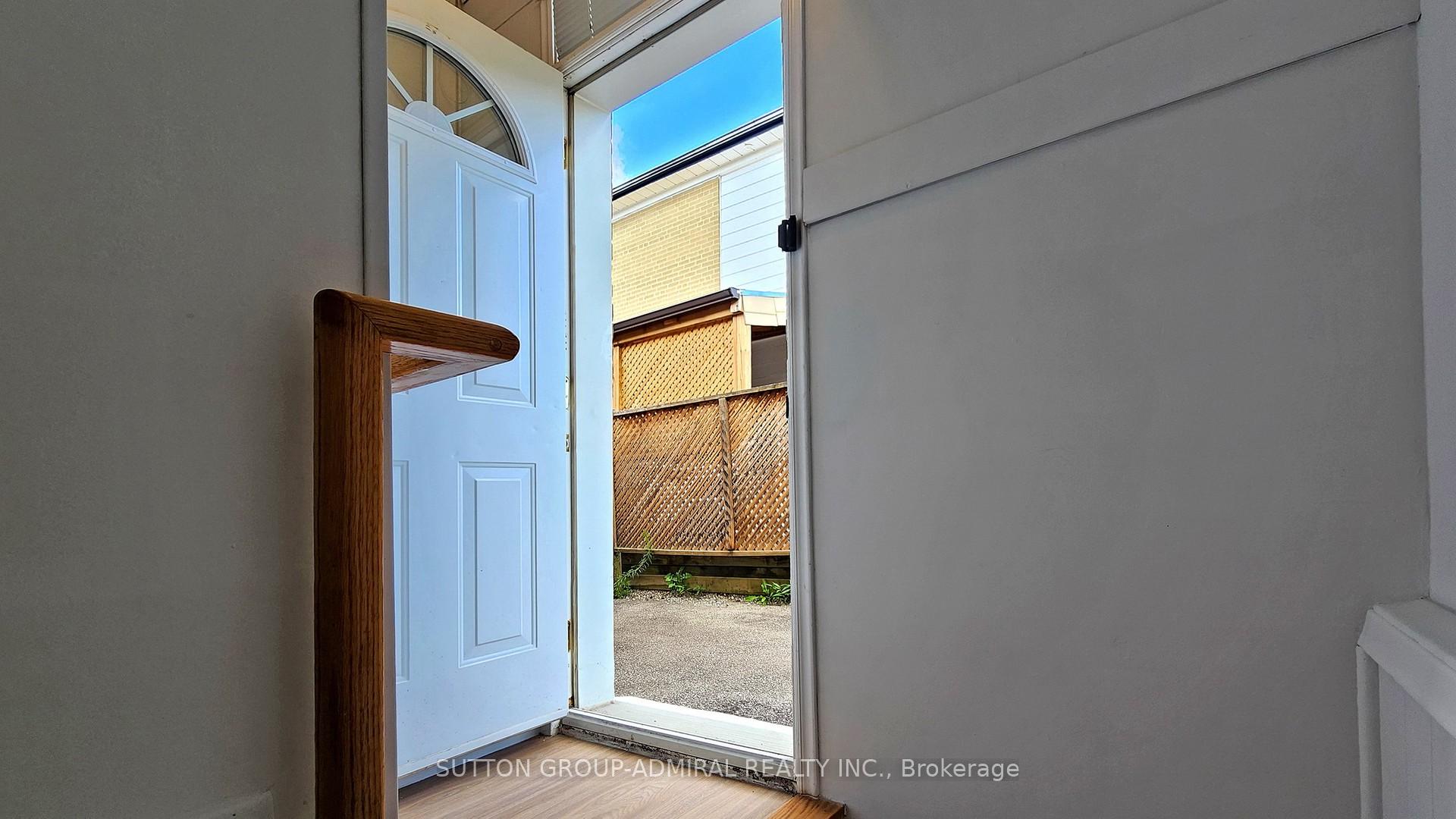 Photo 29 of 26 Davis Road, Aurora, Aurora Highlands — HOMEH