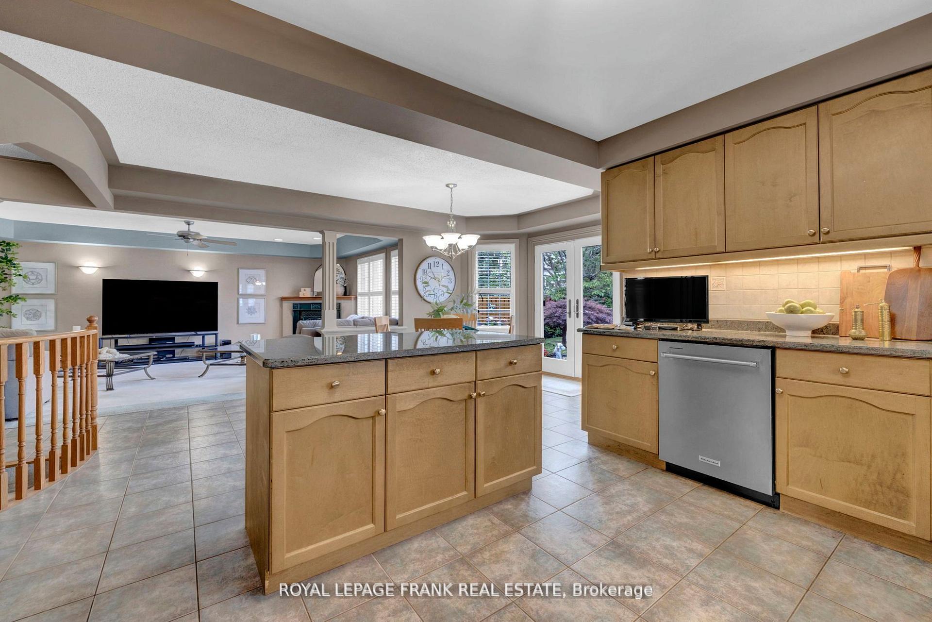 Photo 13 of 3497 Garrard Road, Whitby, Rolling Acres — HOMEH