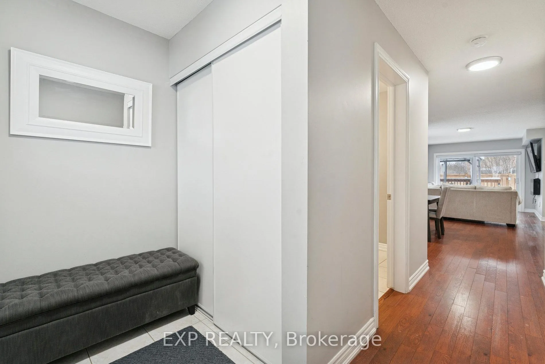 Photo 7 of 104 Sydenham Wells, Barrie, Georgian Drive — HOMEH