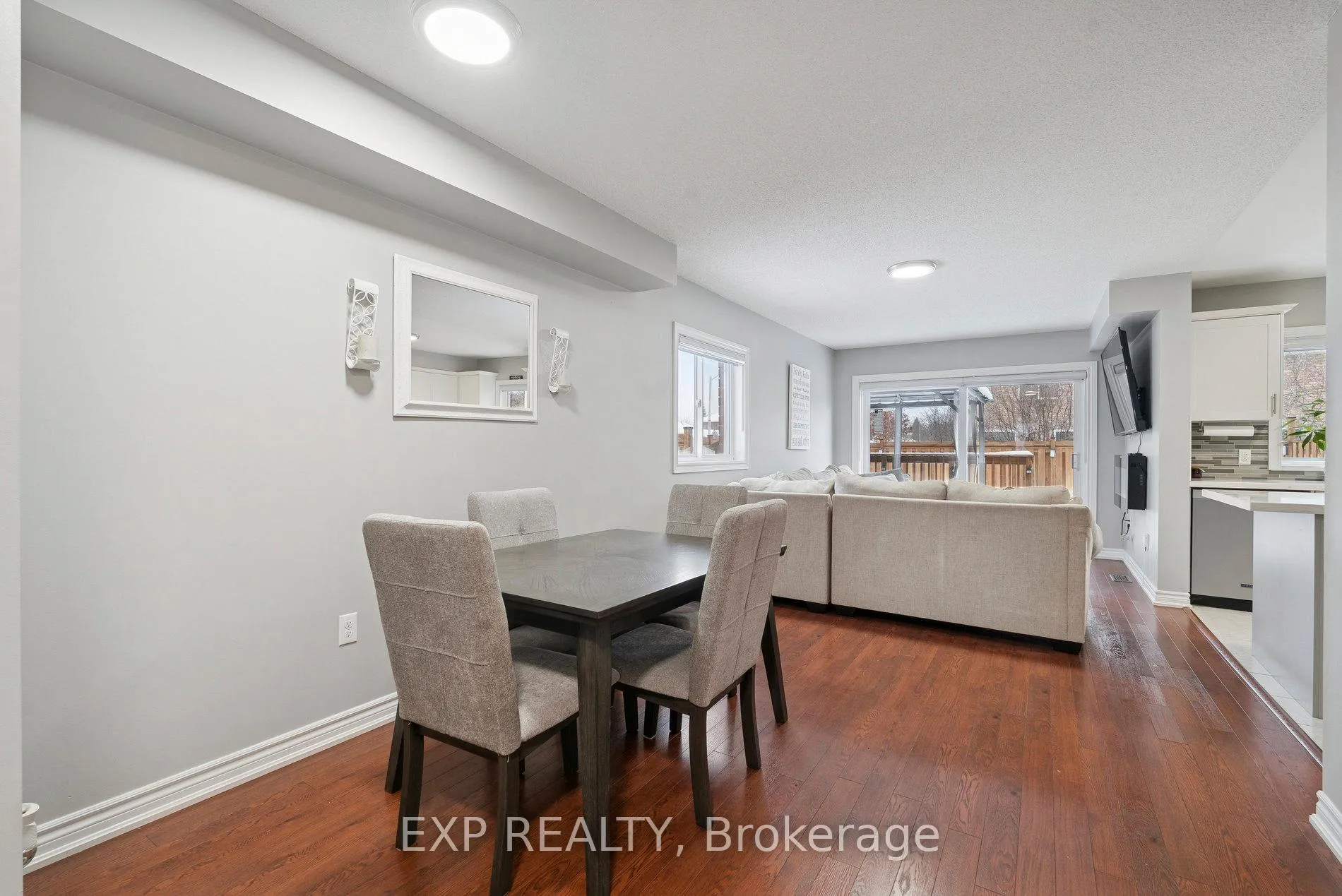 Photo 10 of 104 Sydenham Wells, Barrie, Georgian Drive — HOMEH