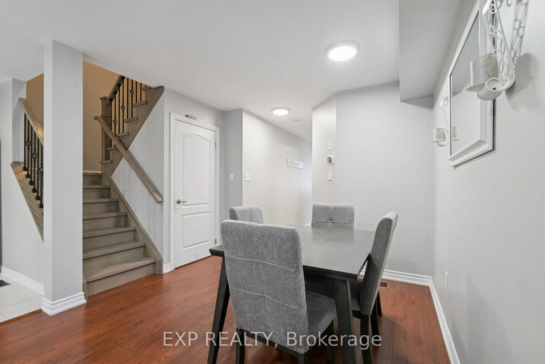 Photo 18 of 104 Sydenham Wells, Barrie, Georgian Drive — HOMEH