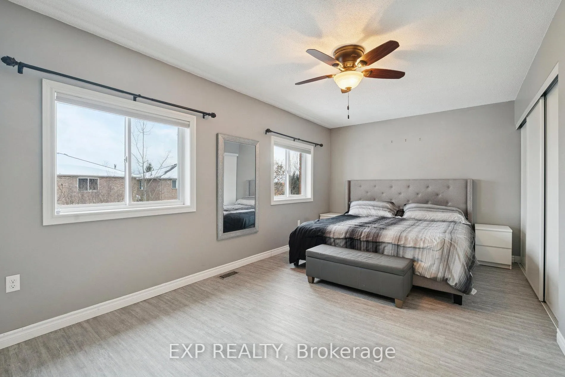 Photo 20 of 104 Sydenham Wells, Barrie, Georgian Drive — HOMEH