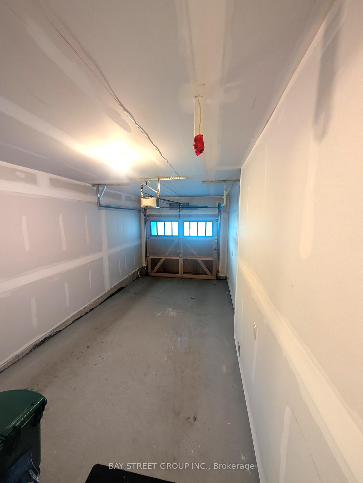 Photo 10 of 9560 Keele Street, Vaughan, Maple — HOMEH
