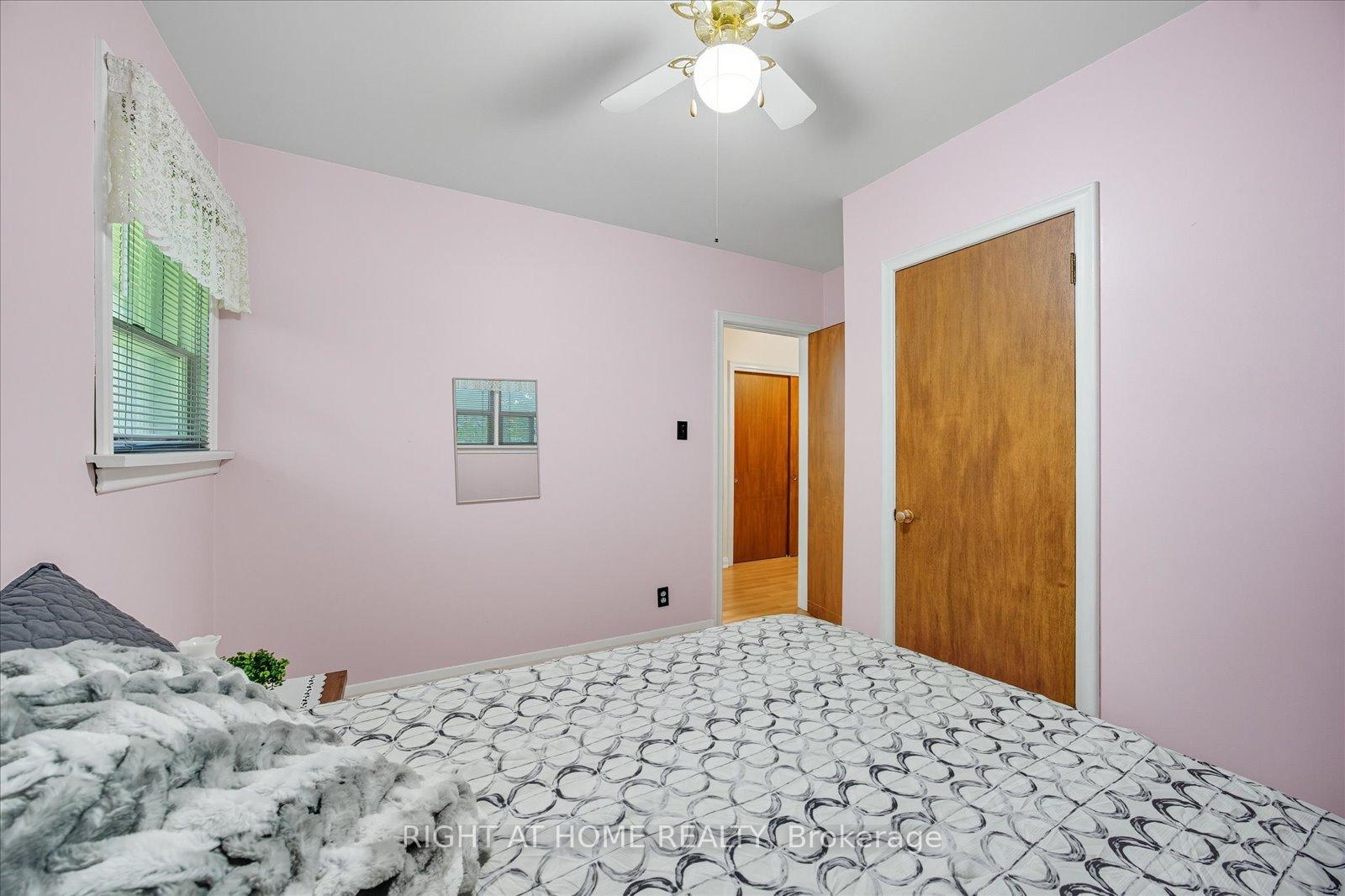 Photo 20 of 81 Meadow Crescent, Whitby, Blue Grass Meadows — HOMEH