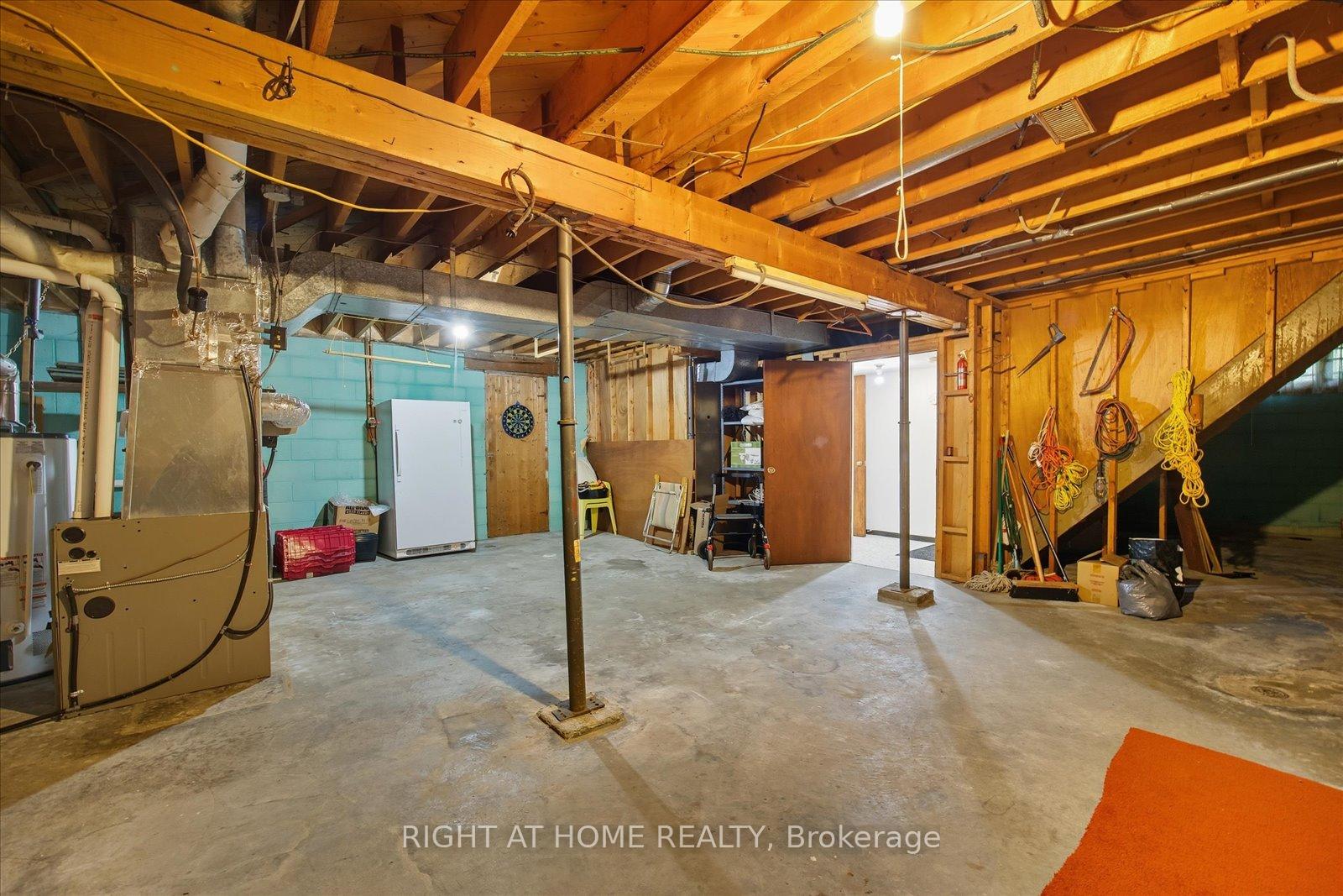 Photo 27 of 81 Meadow Crescent, Whitby, Blue Grass Meadows — HOMEH