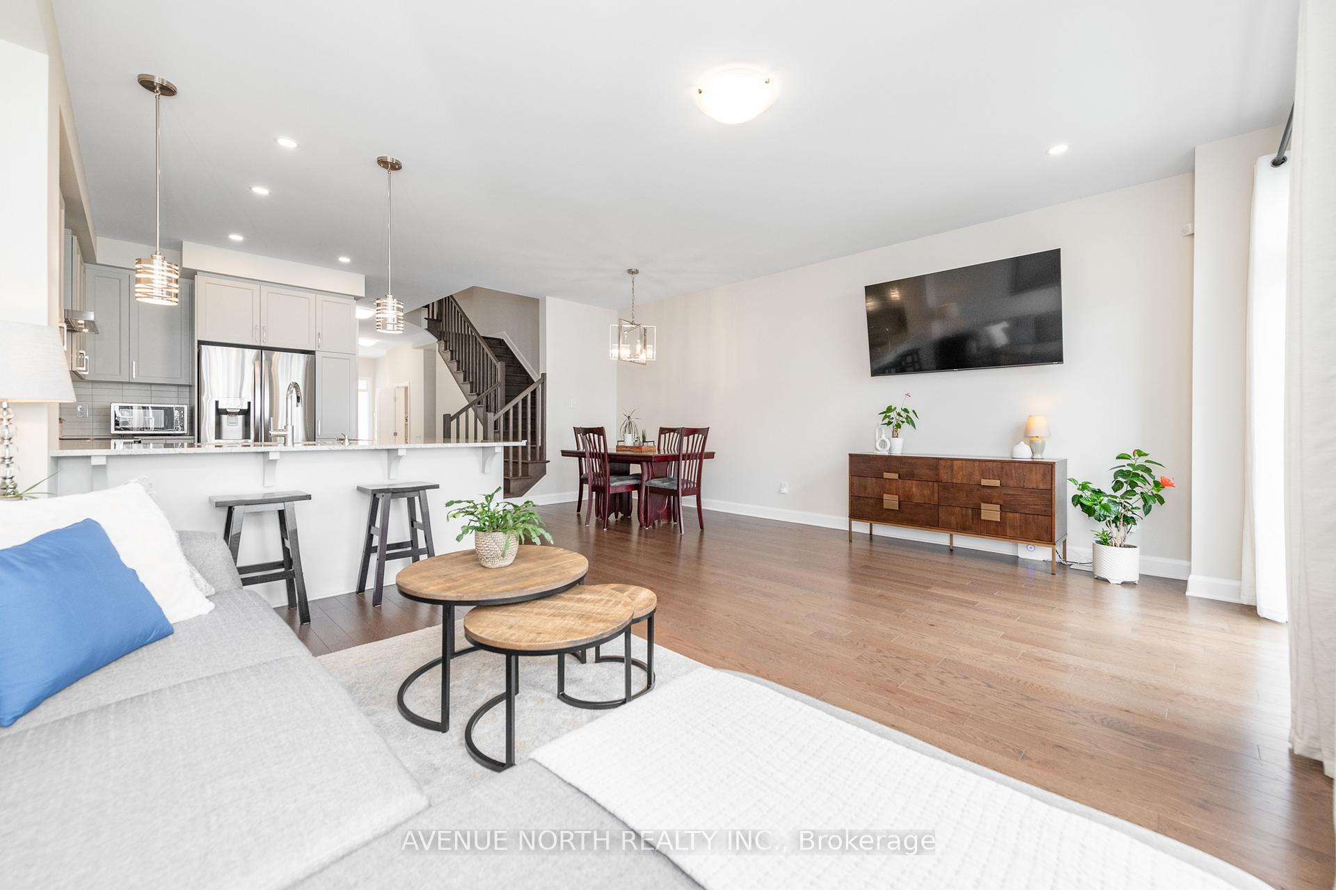 Photo 14 of 121 Angelonia Crescent, Ottawa, Blossom Park/Kemp Park/Findlay Creek — HOMEH