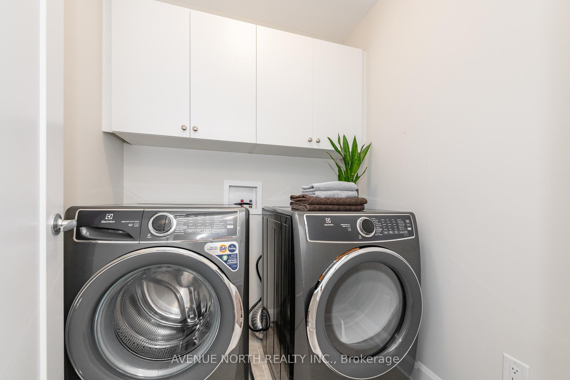 Photo 23 of 121 Angelonia Crescent, Ottawa, Blossom Park/Kemp Park/Findlay Creek — HOMEH