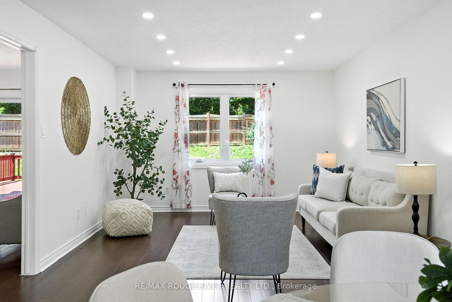 Photo 6 of 26 Longfellow Court, Whitby, Pringle Creek — HOMEH