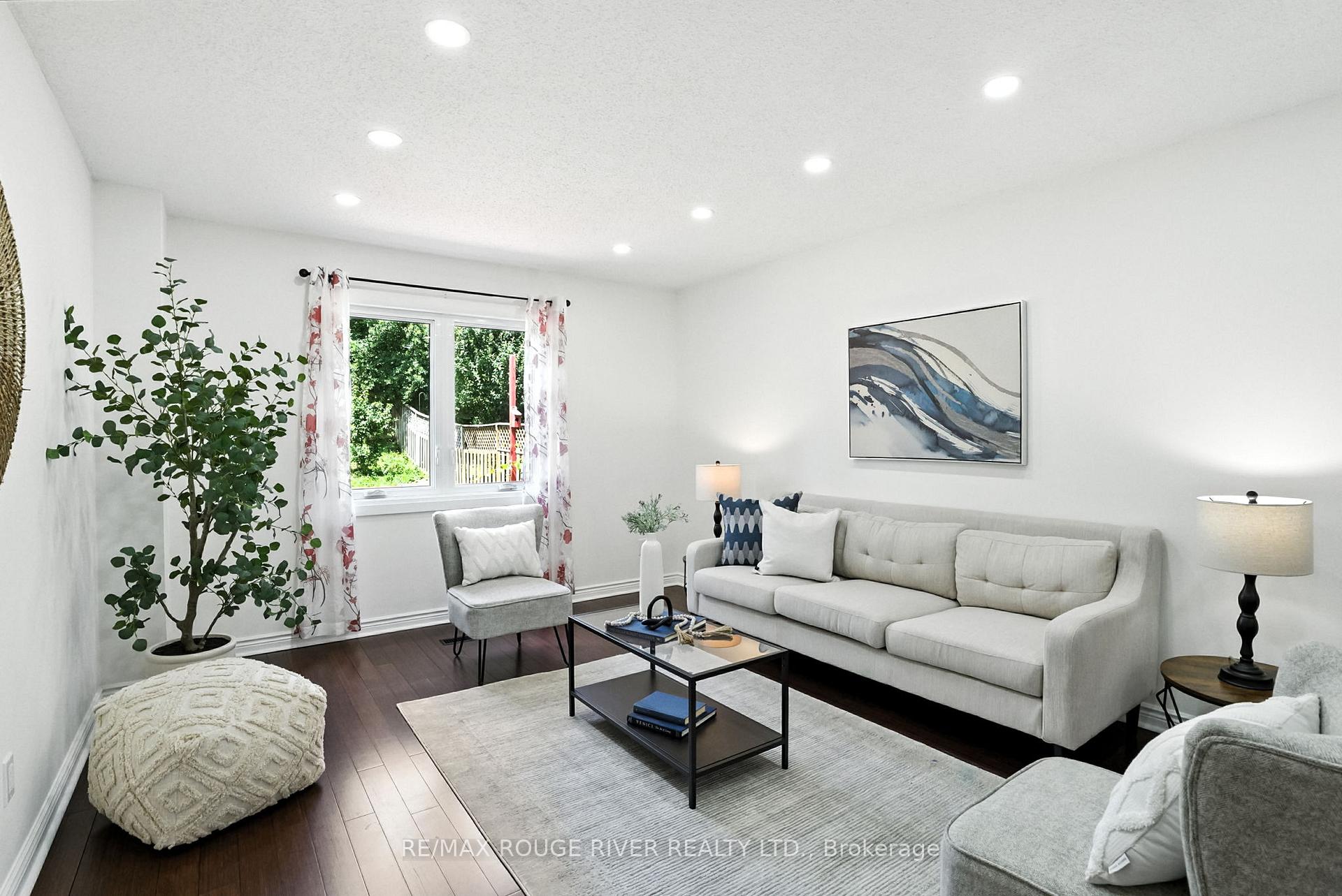Photo 9 of 26 Longfellow Court, Whitby, Pringle Creek — HOMEH