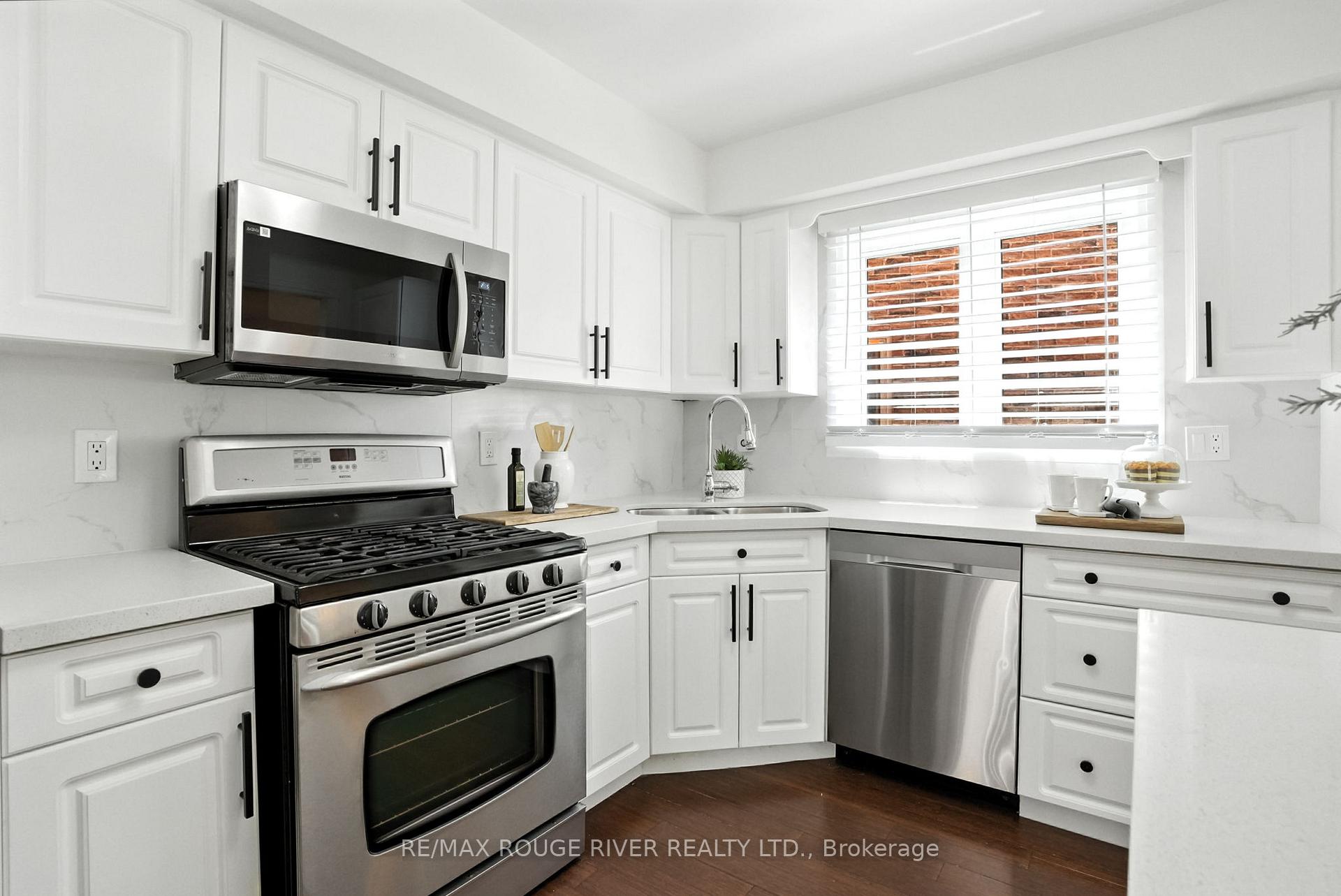 Photo 21 of 26 Longfellow Court, Whitby, Pringle Creek — HOMEH