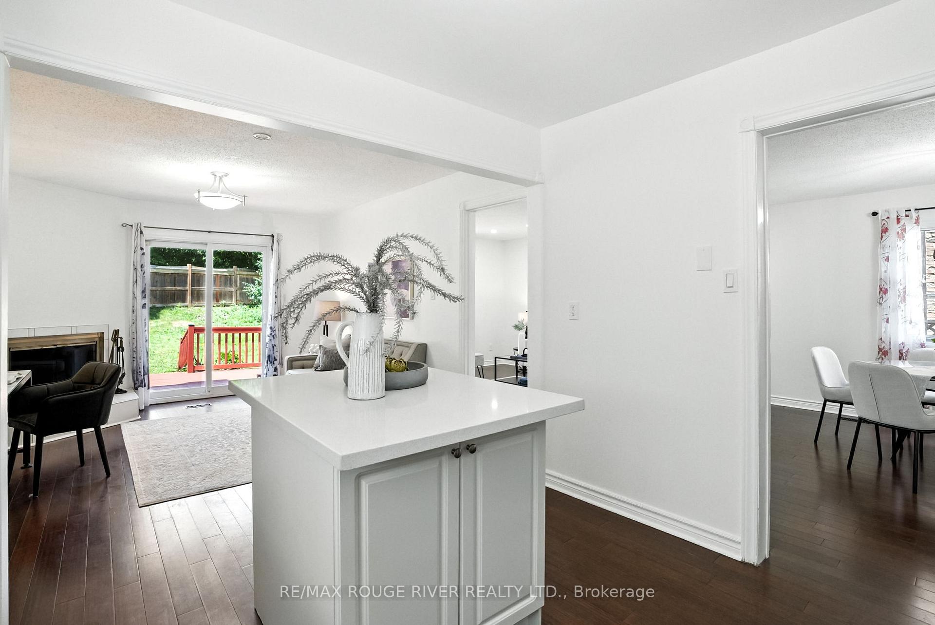 Photo 23 of 26 Longfellow Court, Whitby, Pringle Creek — HOMEH