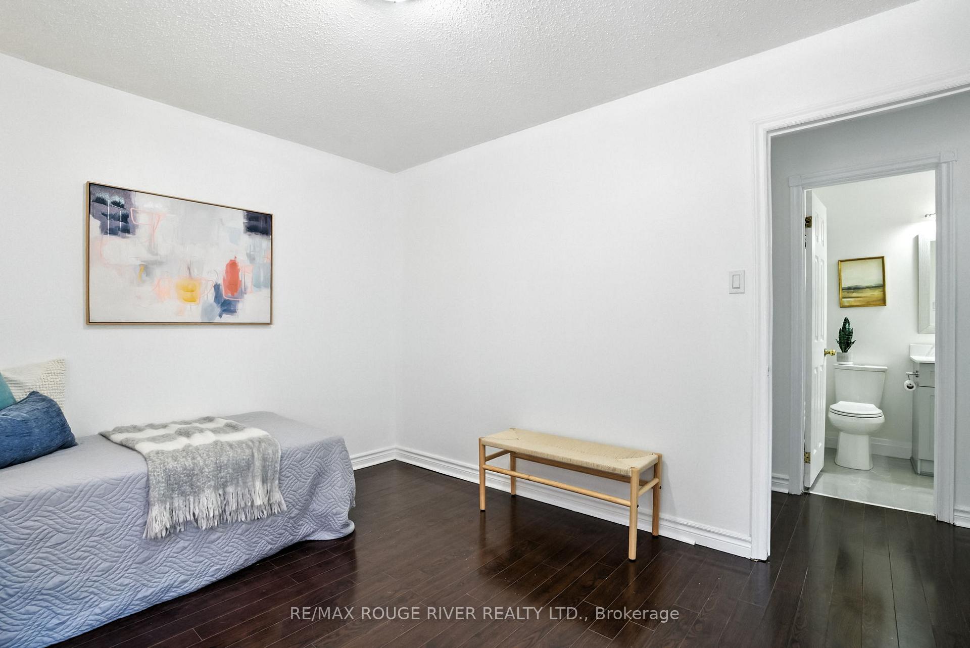 Photo 31 of 26 Longfellow Court, Whitby, Pringle Creek — HOMEH