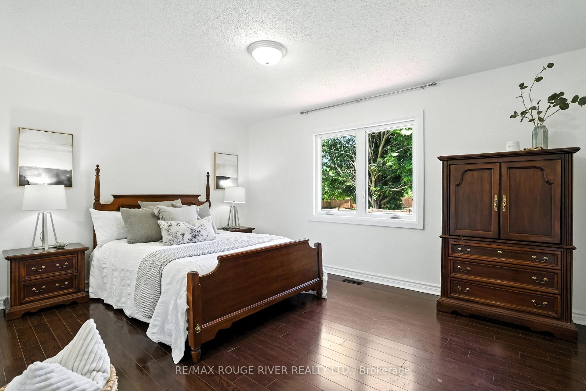 Photo 34 of 26 Longfellow Court, Whitby, Pringle Creek — HOMEH