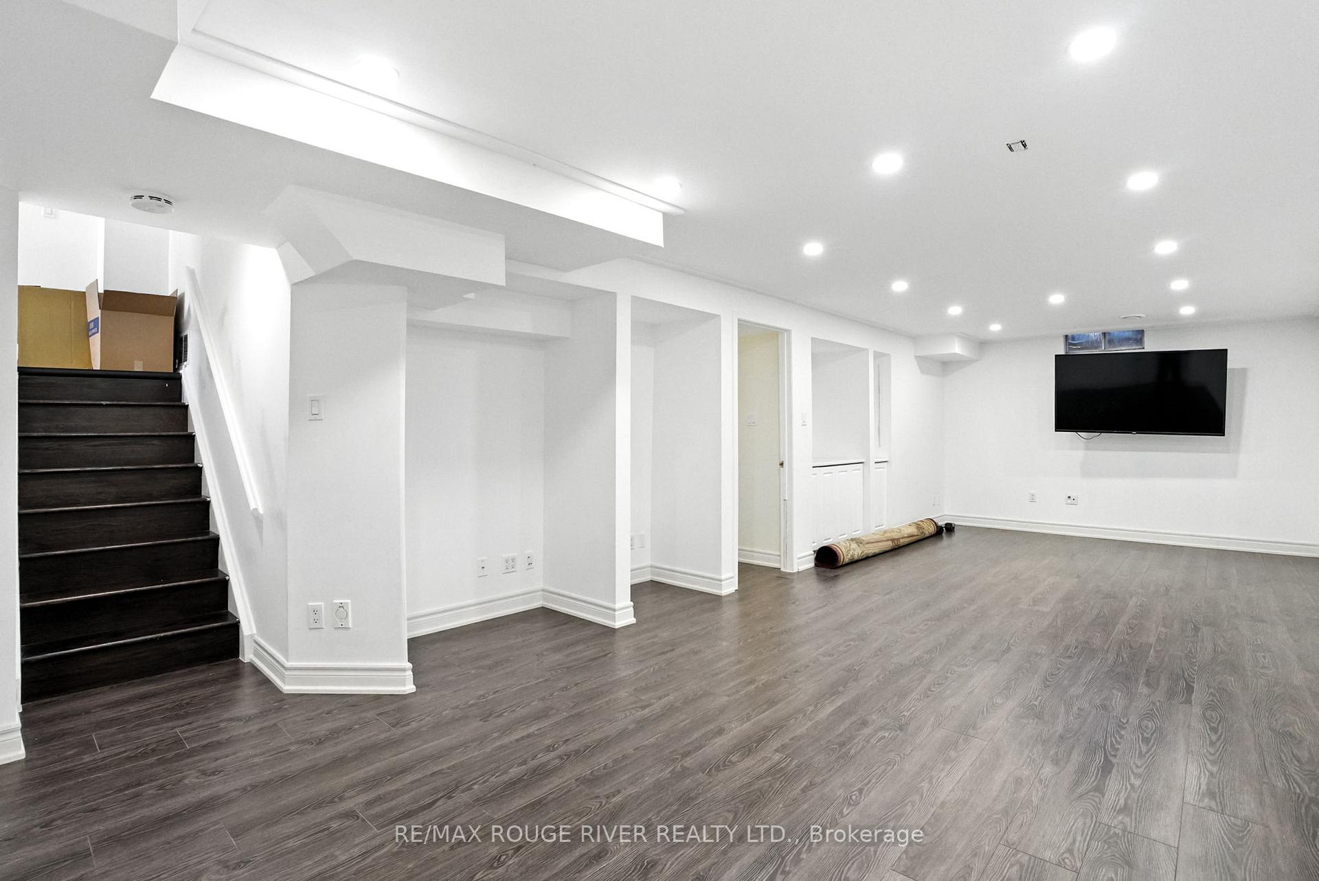 Photo 39 of 26 Longfellow Court, Whitby, Pringle Creek — HOMEH