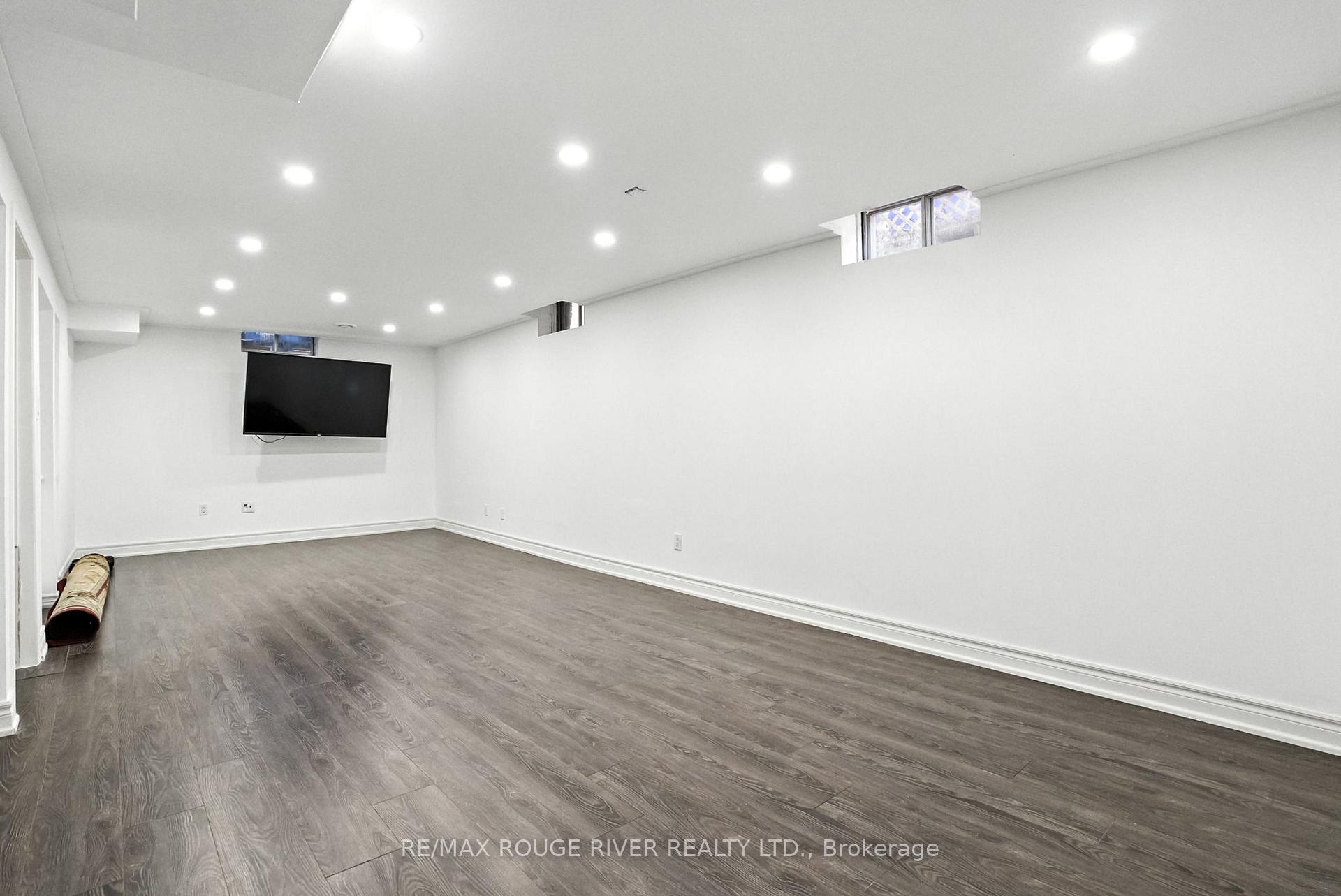 Photo 40 of 26 Longfellow Court, Whitby, Pringle Creek — HOMEH