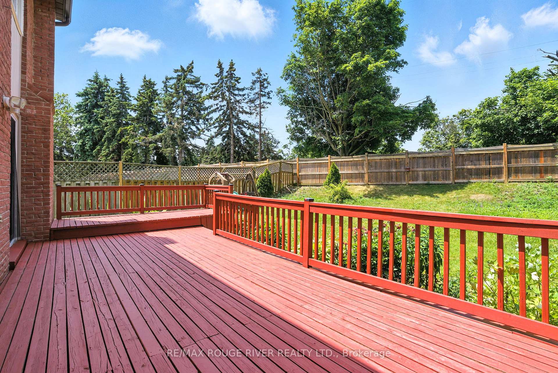 Photo 45 of 26 Longfellow Court, Whitby, Pringle Creek — HOMEH