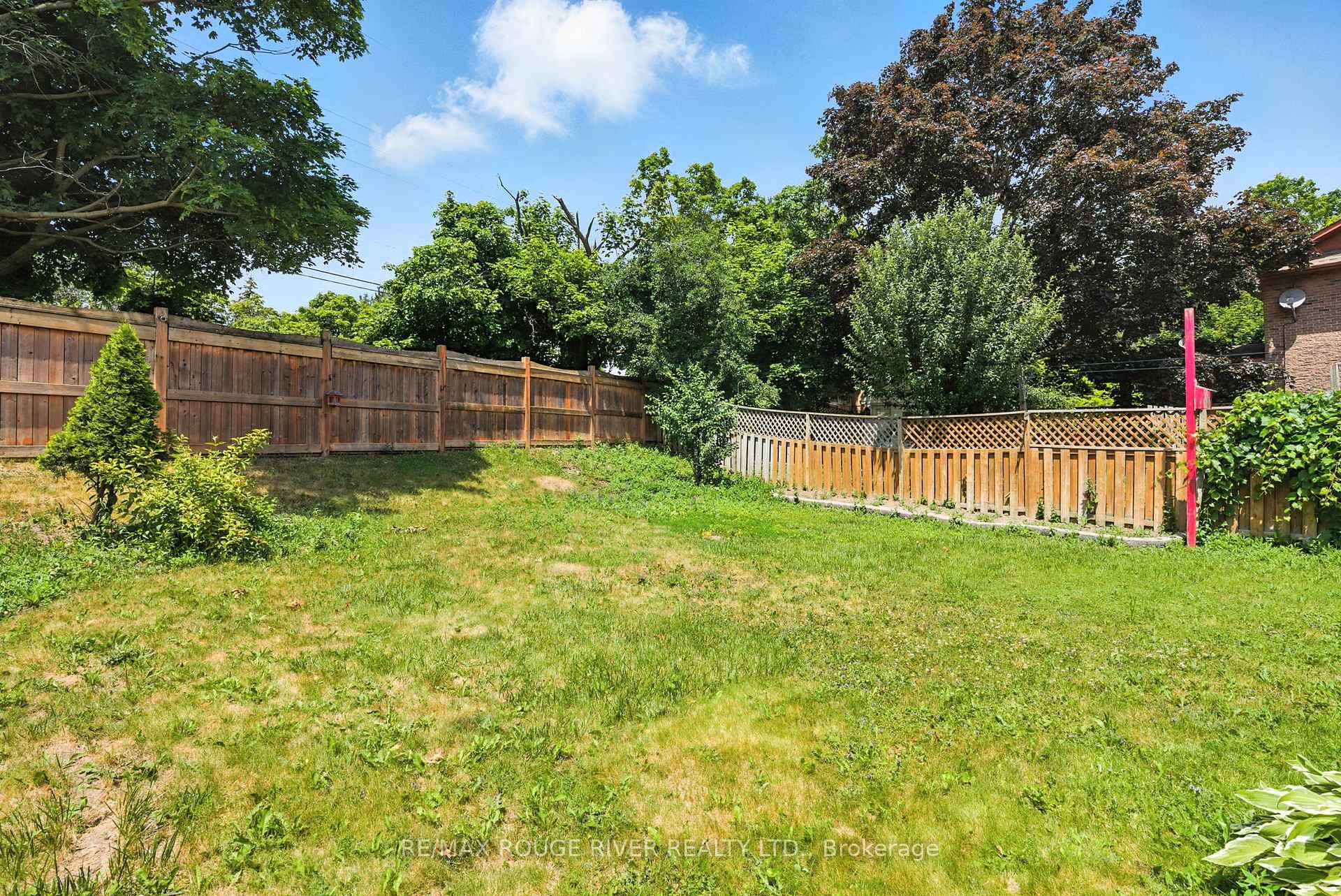 Photo 49 of 26 Longfellow Court, Whitby, Pringle Creek — HOMEH