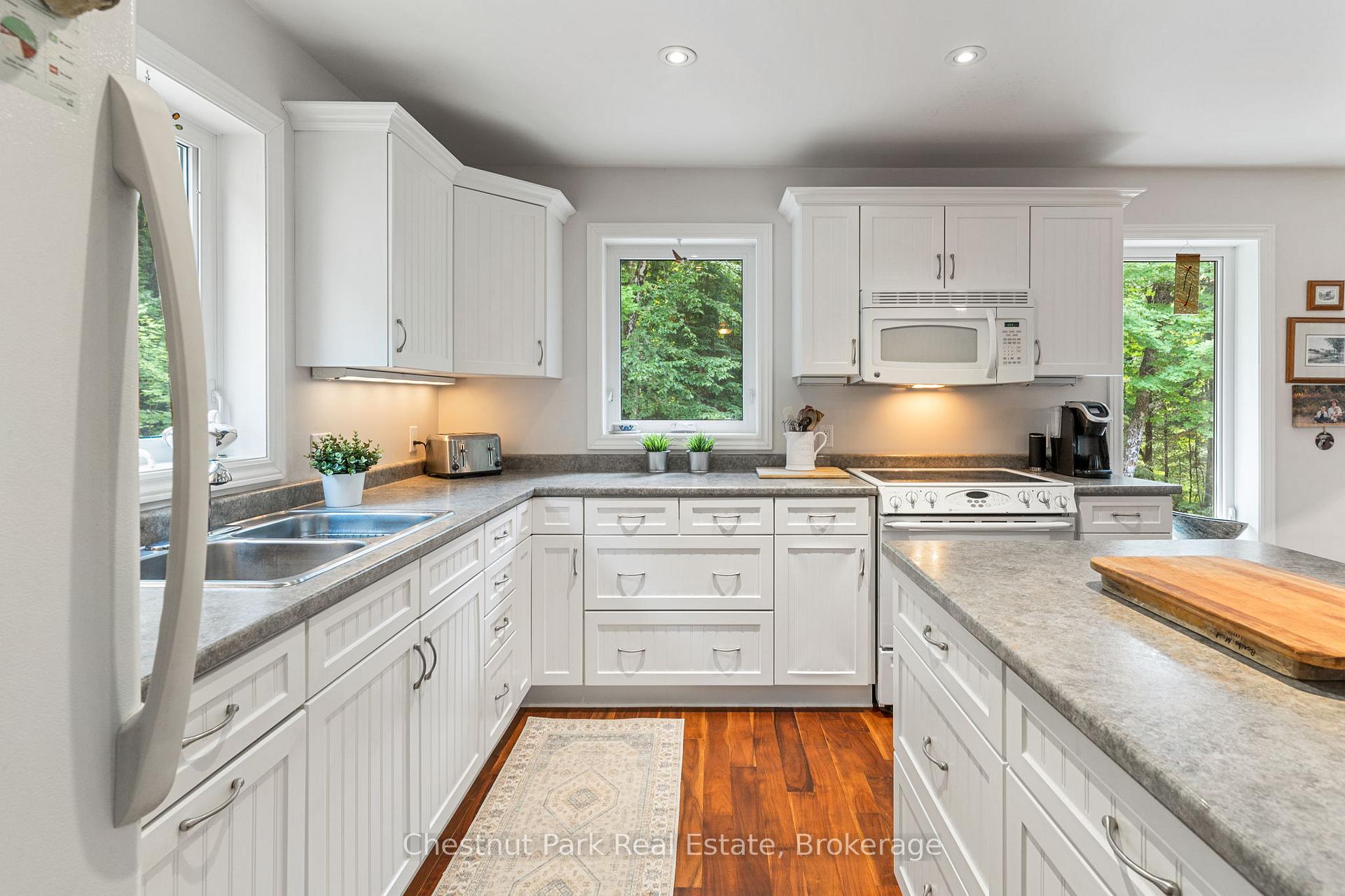 Photo 9 of 1101 Harris Road, Algonquin Highlands, McClintock — HOMEH