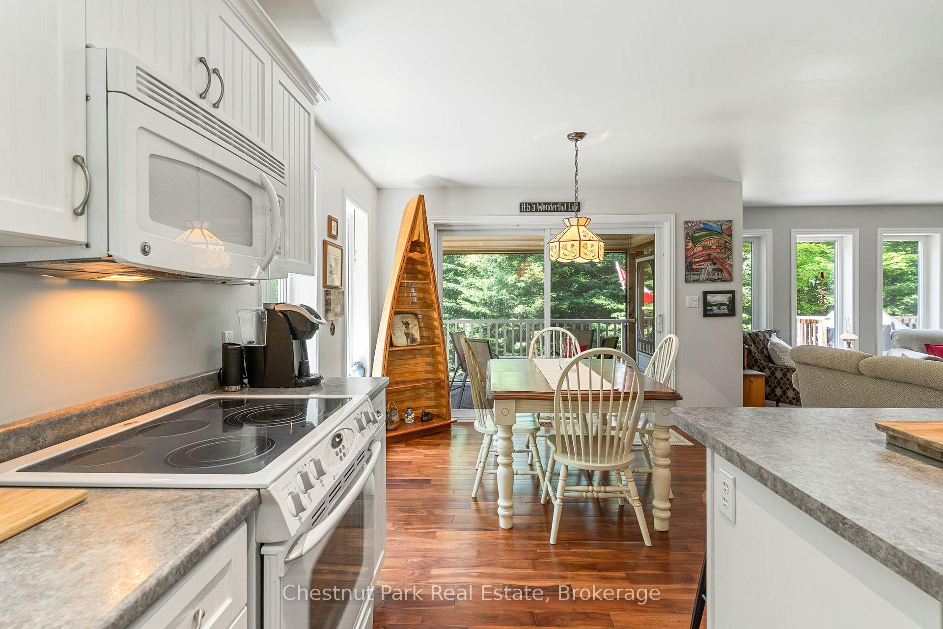 Photo 12 of 1101 Harris Road, Algonquin Highlands, McClintock — HOMEH