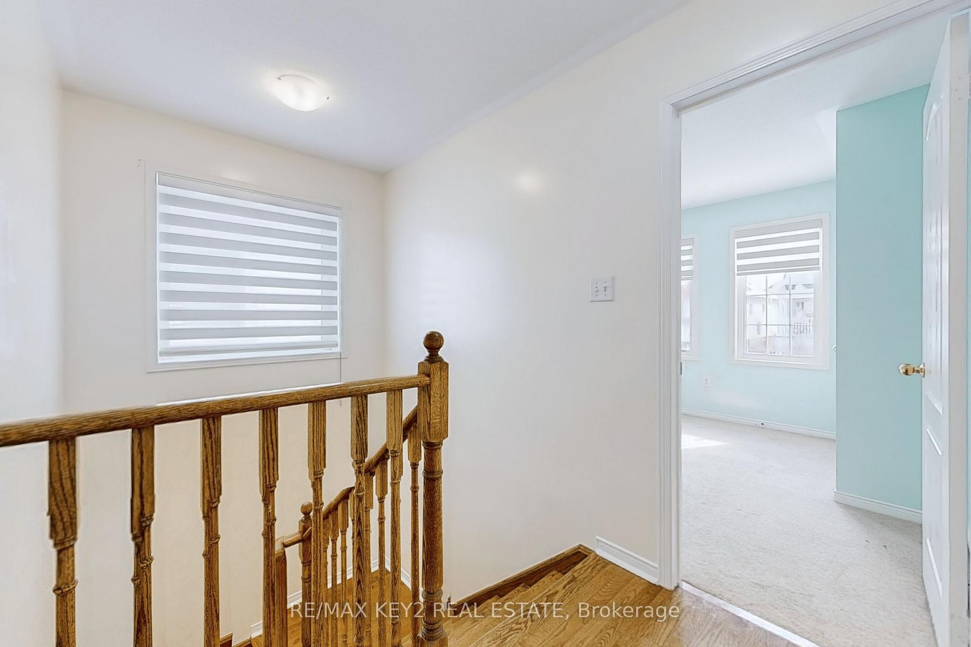 Photo 20 of 47 Decourcy-Ireland Circle, Ajax, Northeast Ajax — HOMEH