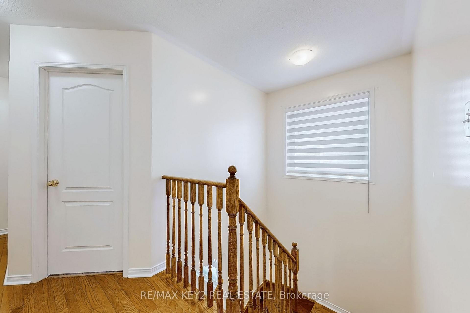 Photo 21 of 47 Decourcy-Ireland Circle, Ajax, Northeast Ajax — HOMEH