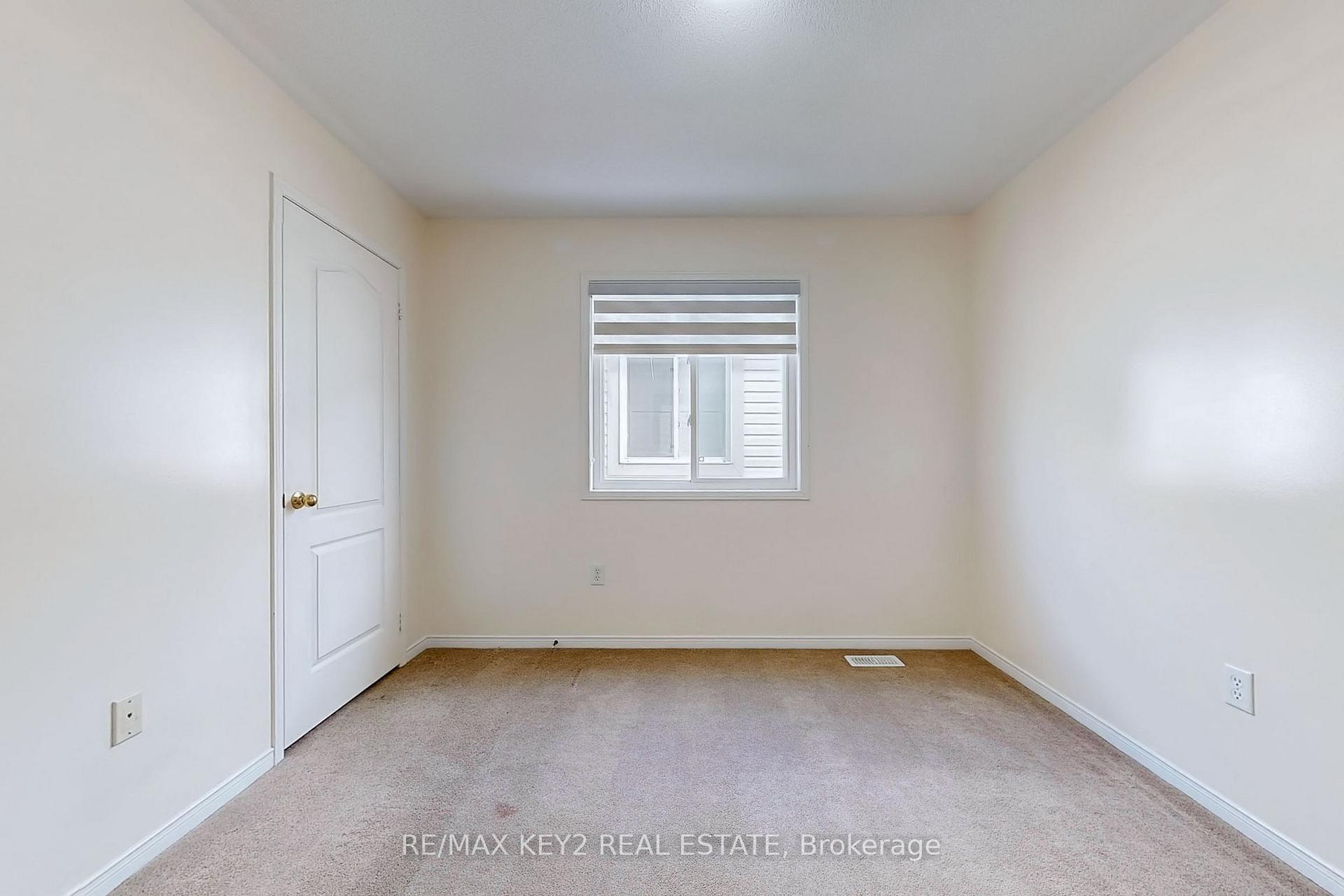 Photo 29 of 47 Decourcy-Ireland Circle, Ajax, Northeast Ajax — HOMEH