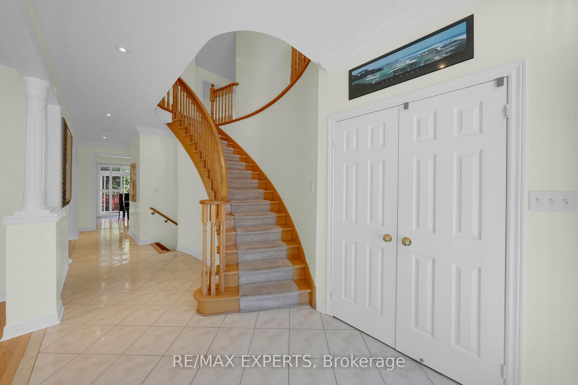 Photo 9 of 119 Vellore Avenue, Vaughan, Vellore Village — HOMEH