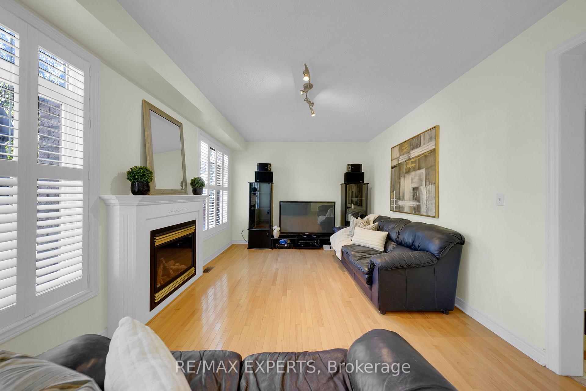 Photo 20 of 119 Vellore Avenue, Vaughan, Vellore Village — HOMEH