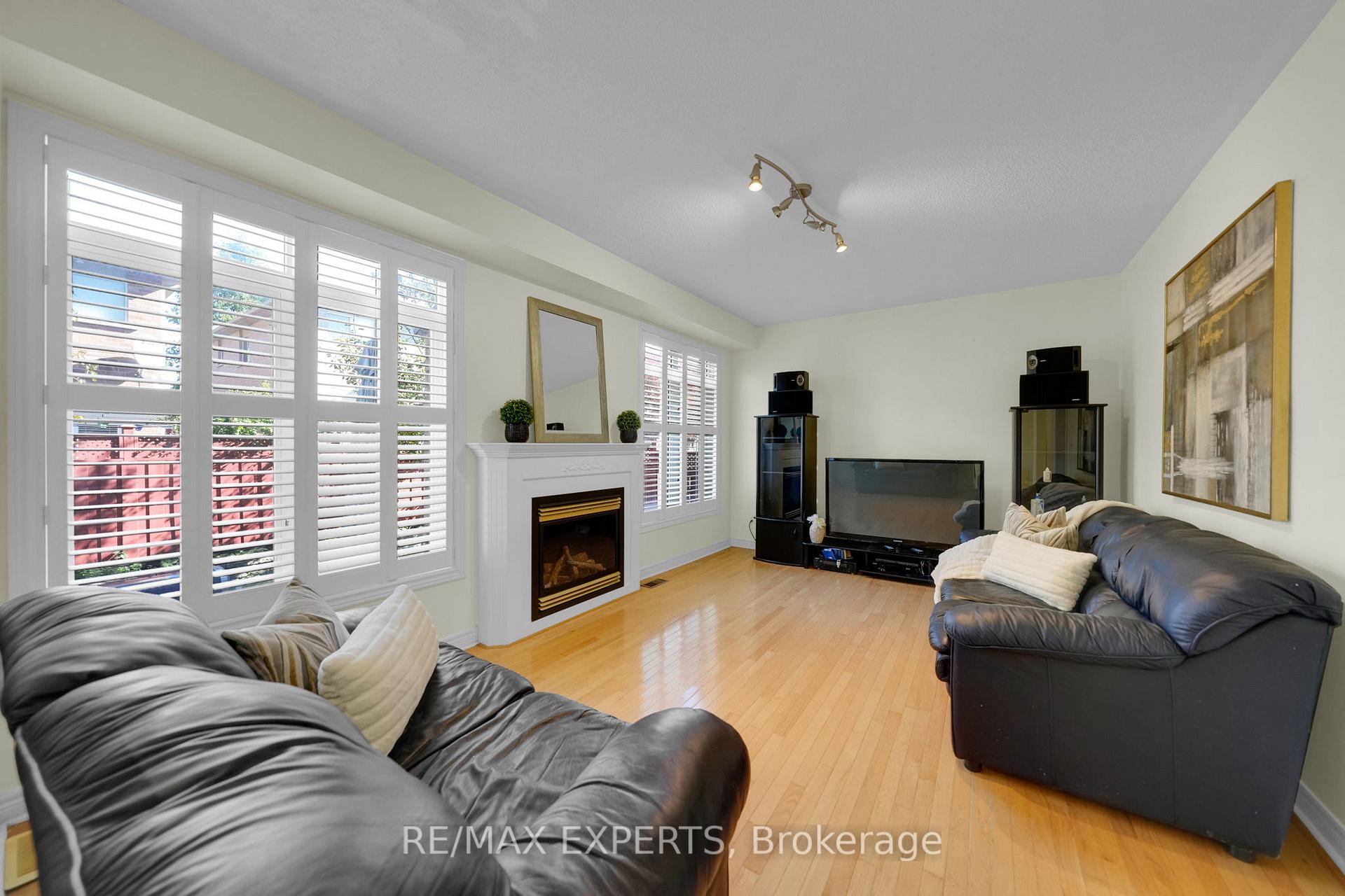 Photo 21 of 119 Vellore Avenue, Vaughan, Vellore Village — HOMEH