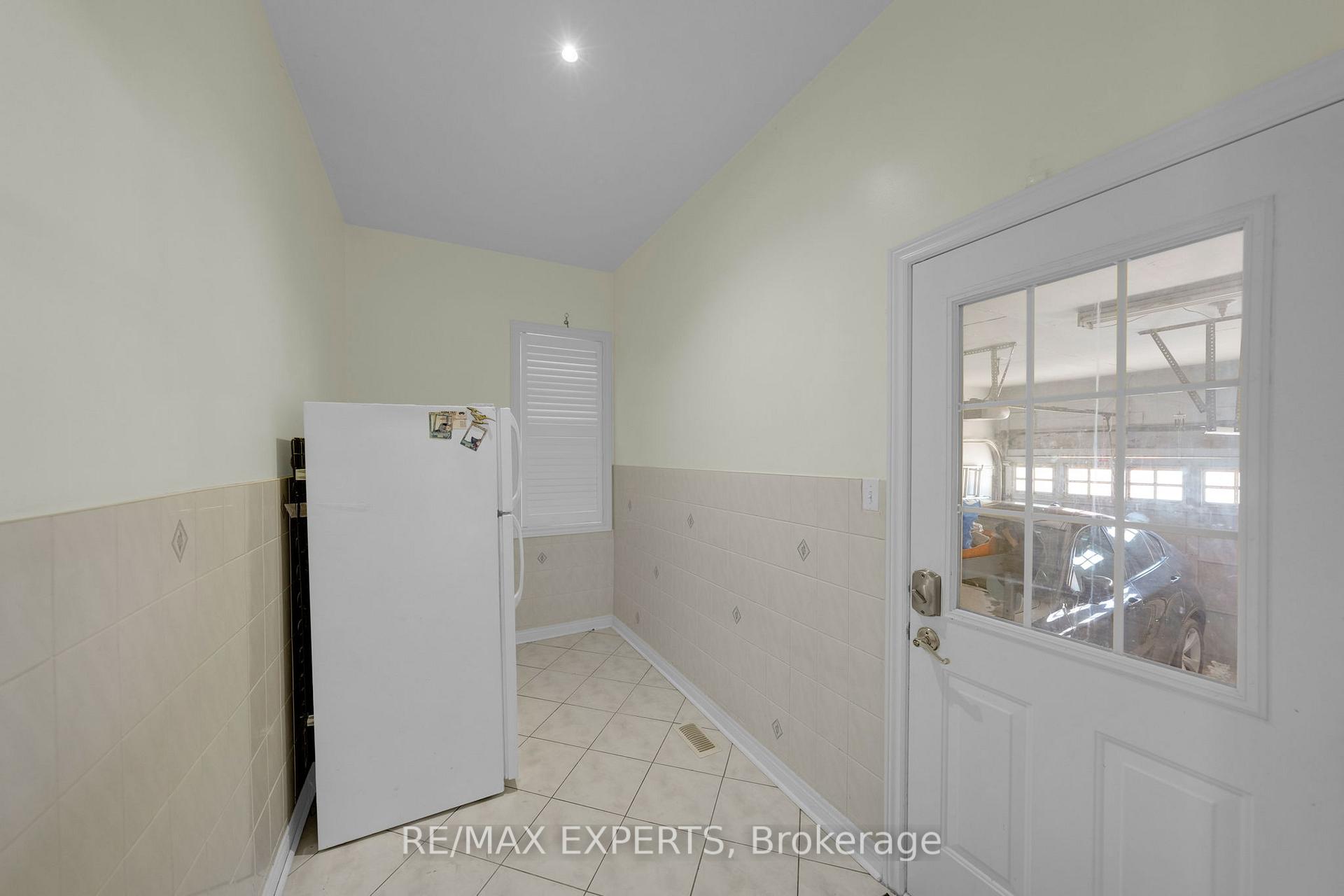Photo 23 of 119 Vellore Avenue, Vaughan, Vellore Village — HOMEH