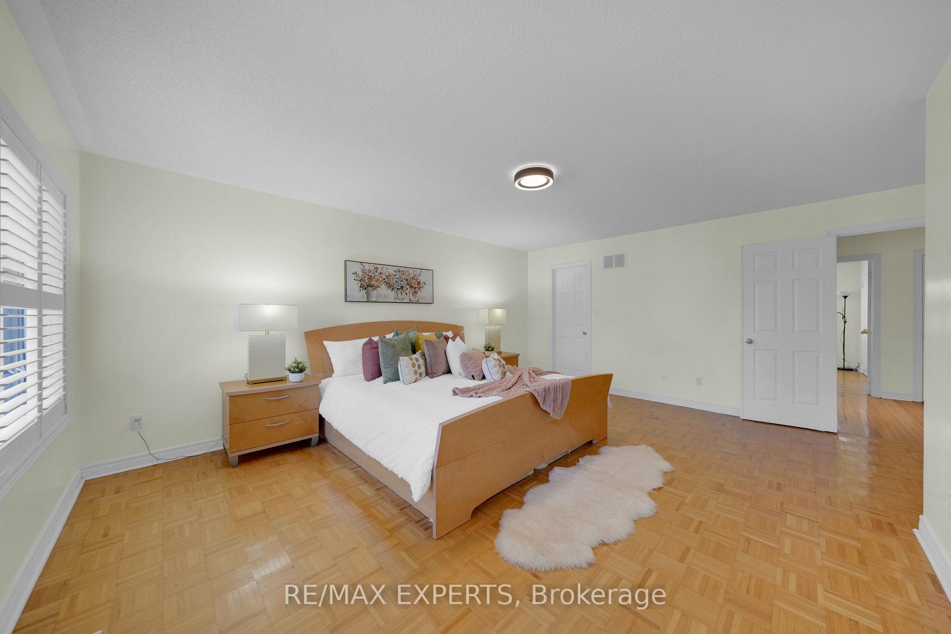 Photo 27 of 119 Vellore Avenue, Vaughan, Vellore Village — HOMEH