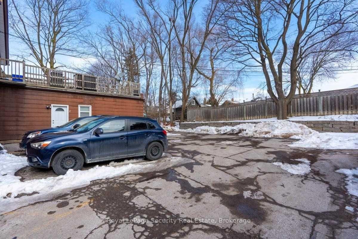 Photo 19 of Unit 7, 617 Green Street, Whitby, Downtown Whitby — HOMEH